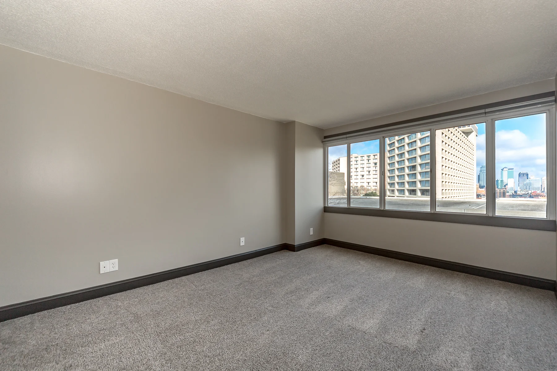2510 Grand Blvd Unit 804 - Web-241.JPG