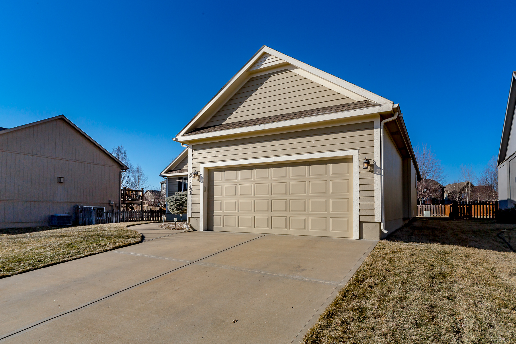 21160 West 123rd Street - Web-103.JPG