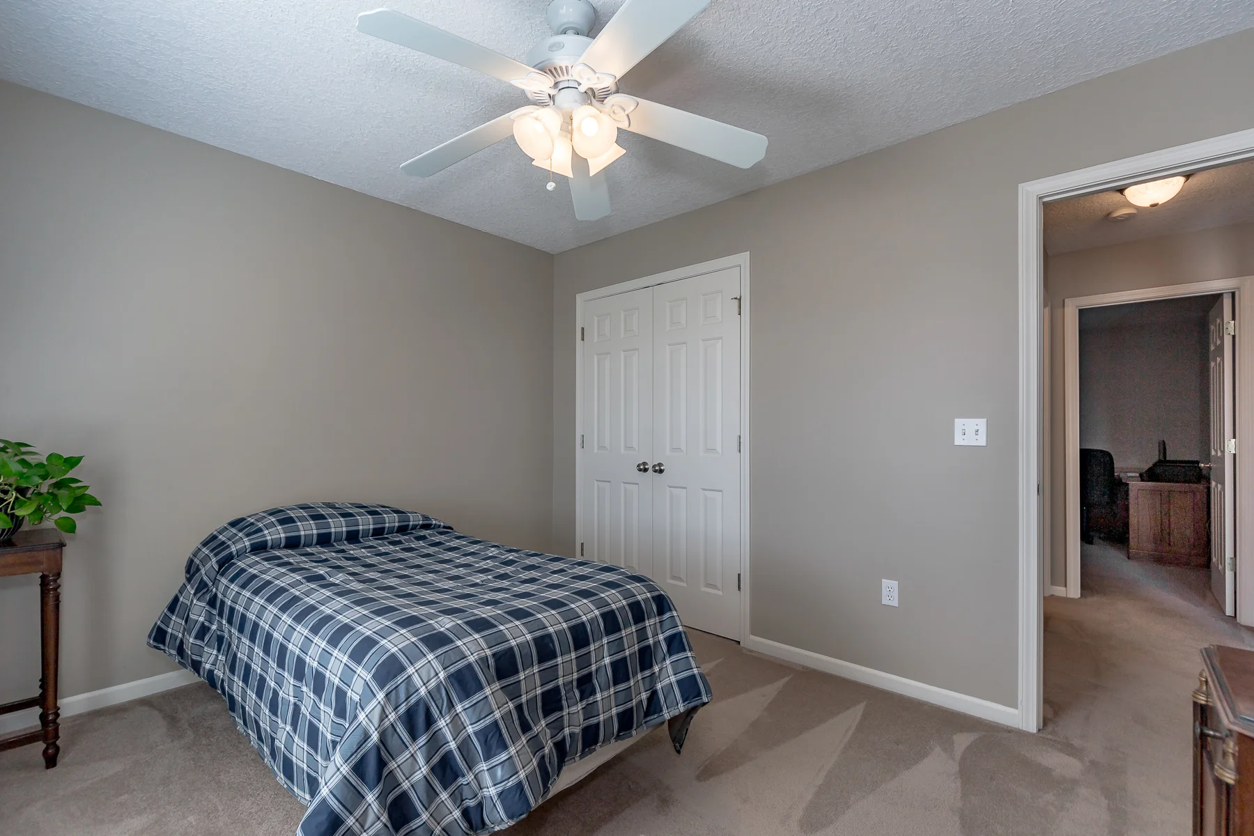 21160 West 123rd Street - Web-128.JPG