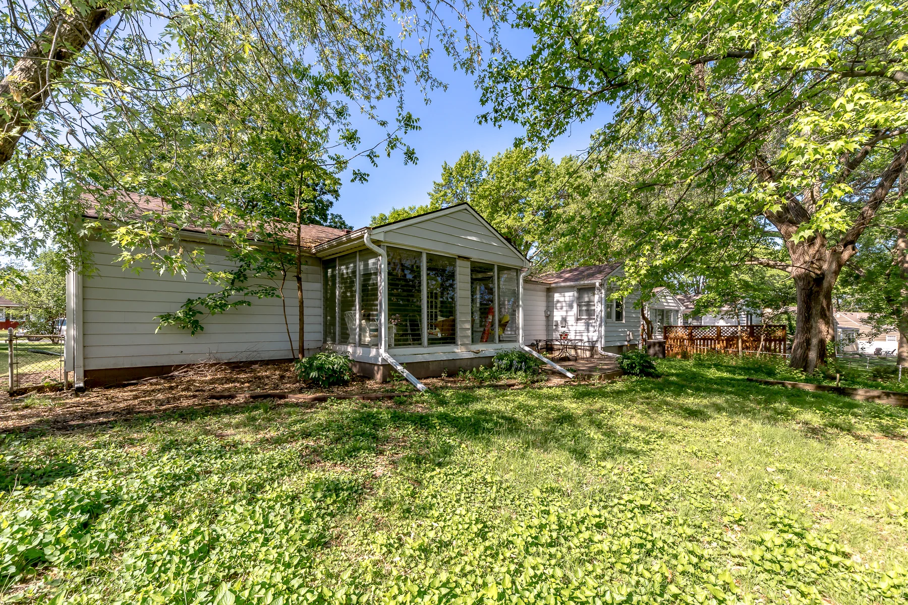 4726 W 78th Terr - Web-101.JPG