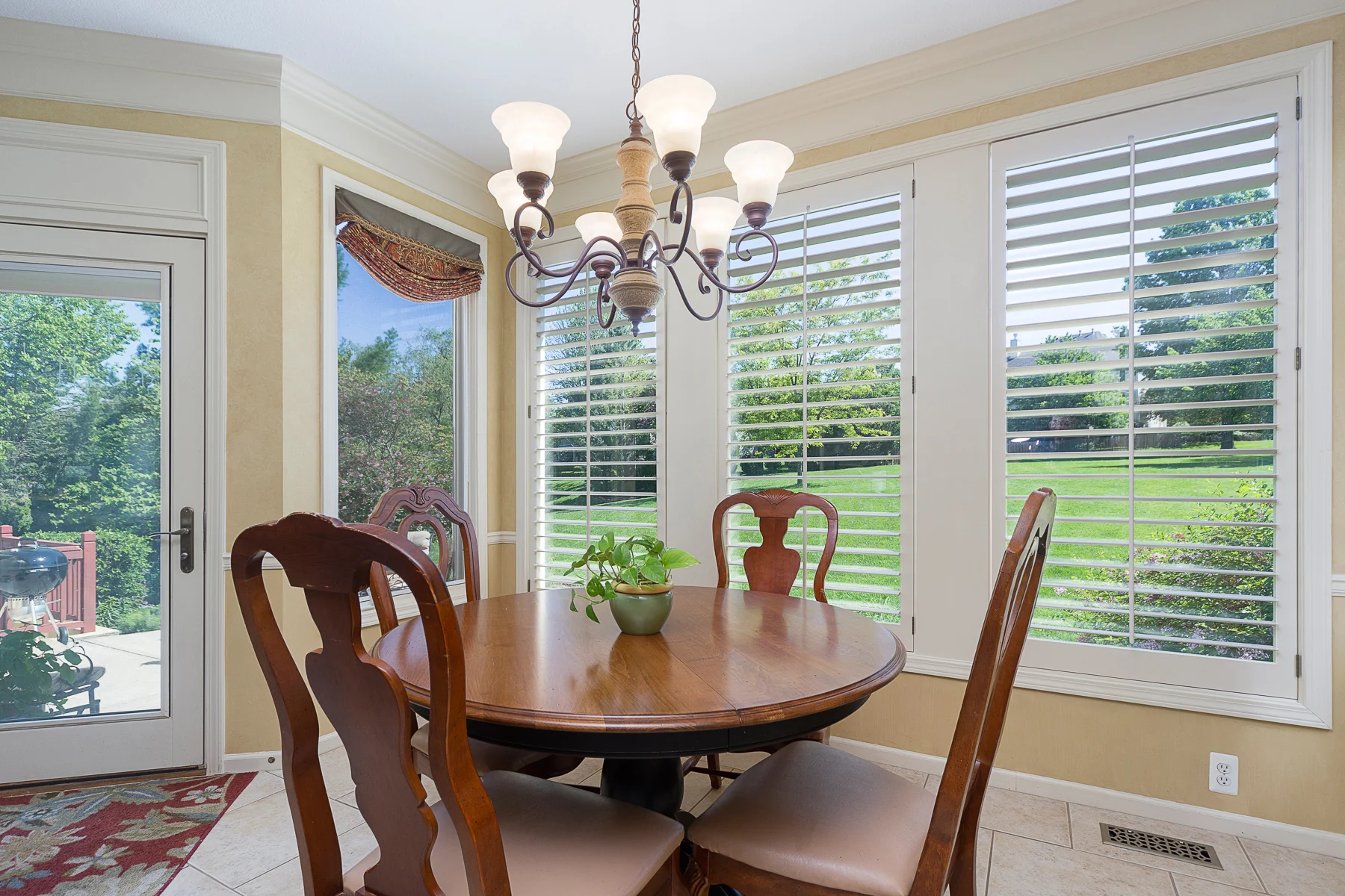 14217 Granada - Web-221.JPG