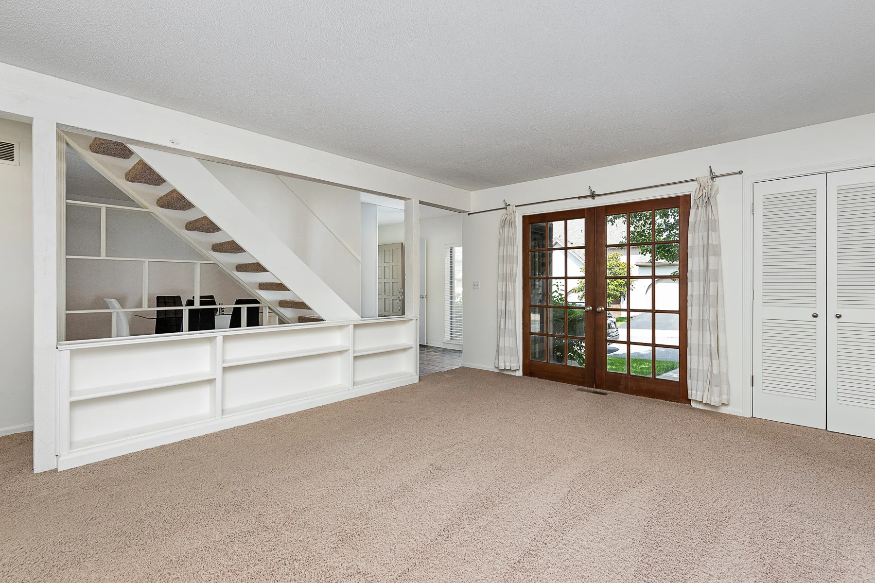 6556 West 49th Street - Web-206.JPG