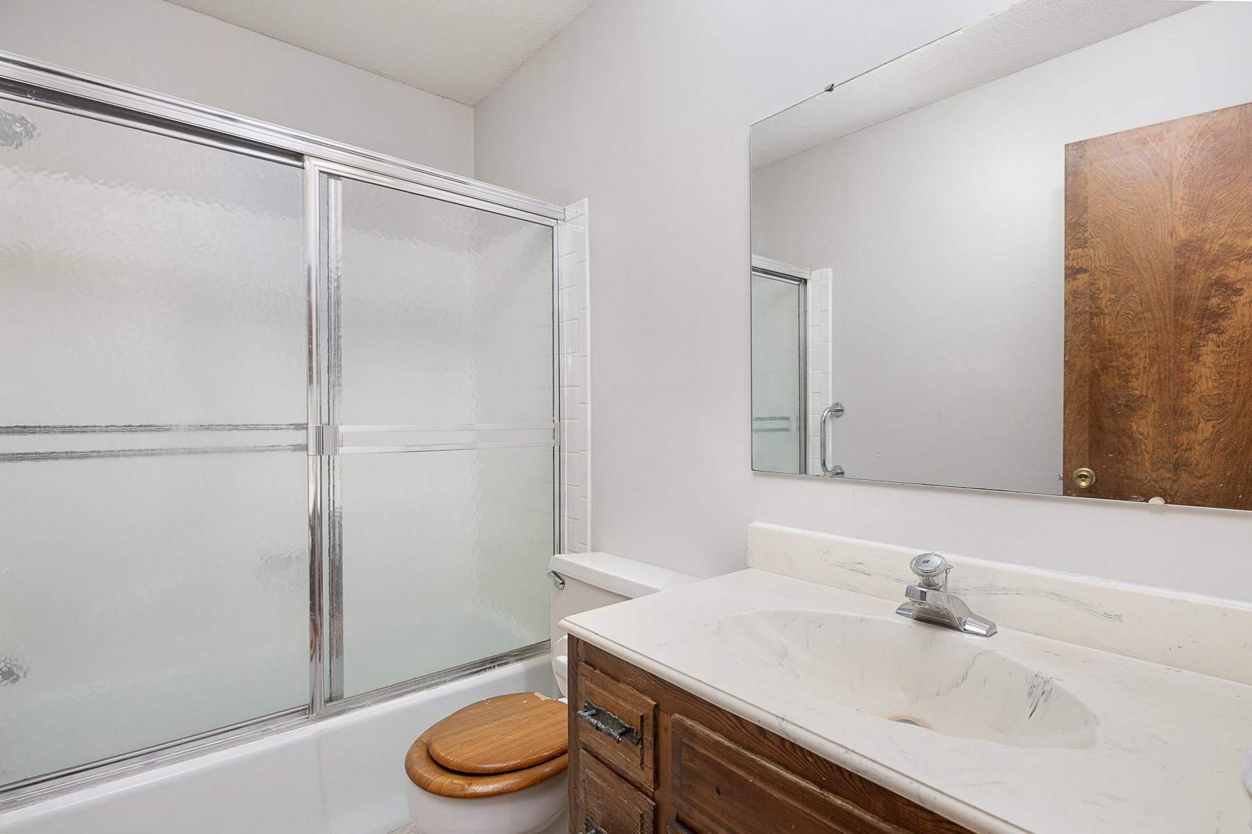 502 Woodbridge Lane - Web-919.JPG