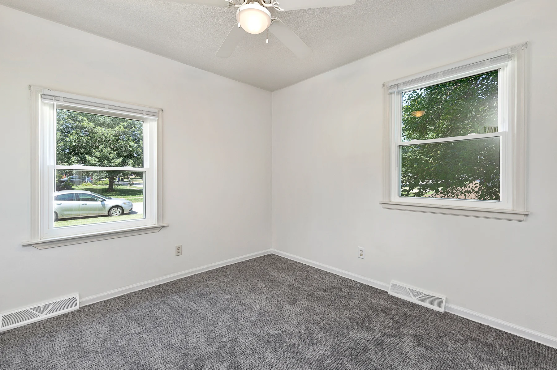 6713 East 134th Terrace - Web-213.JPG