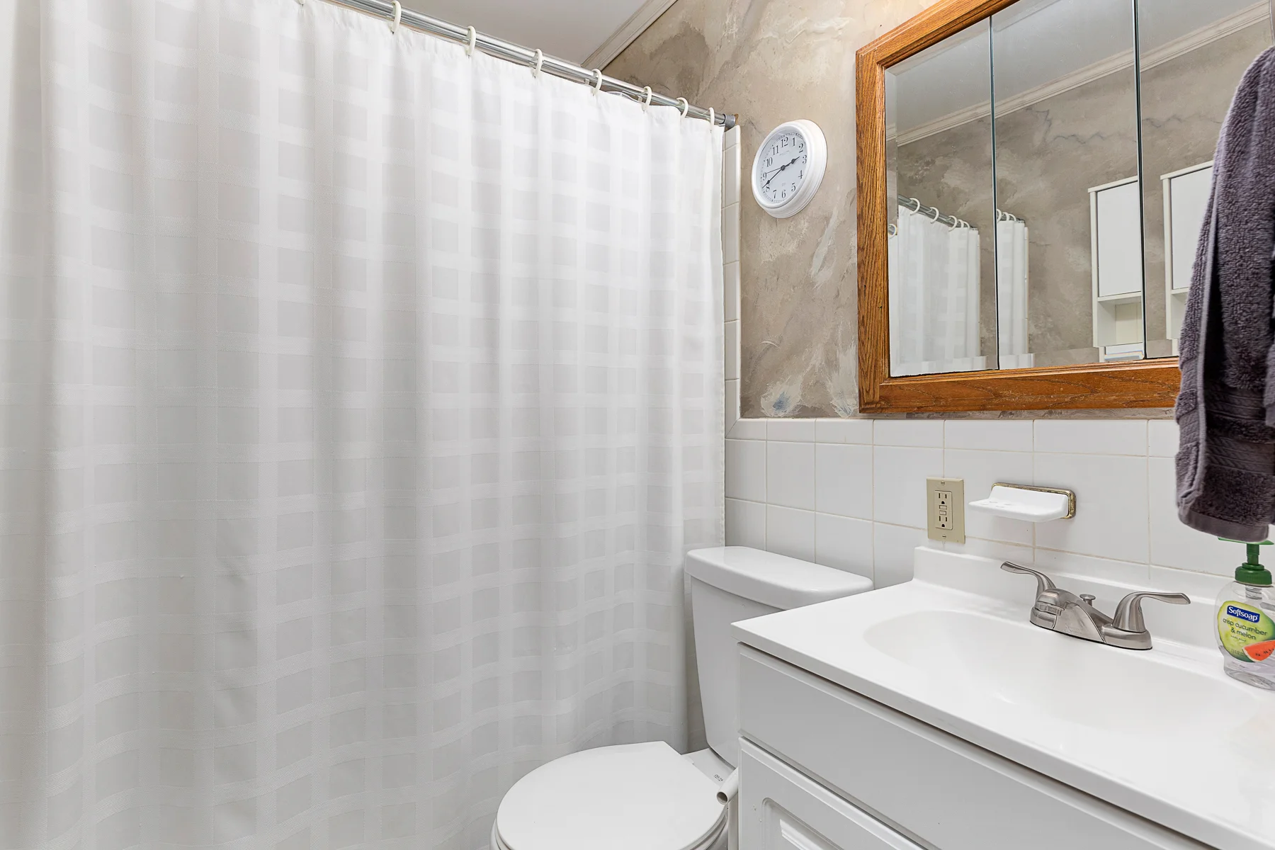 6713 East 134th Terrace - Web-215.JPG