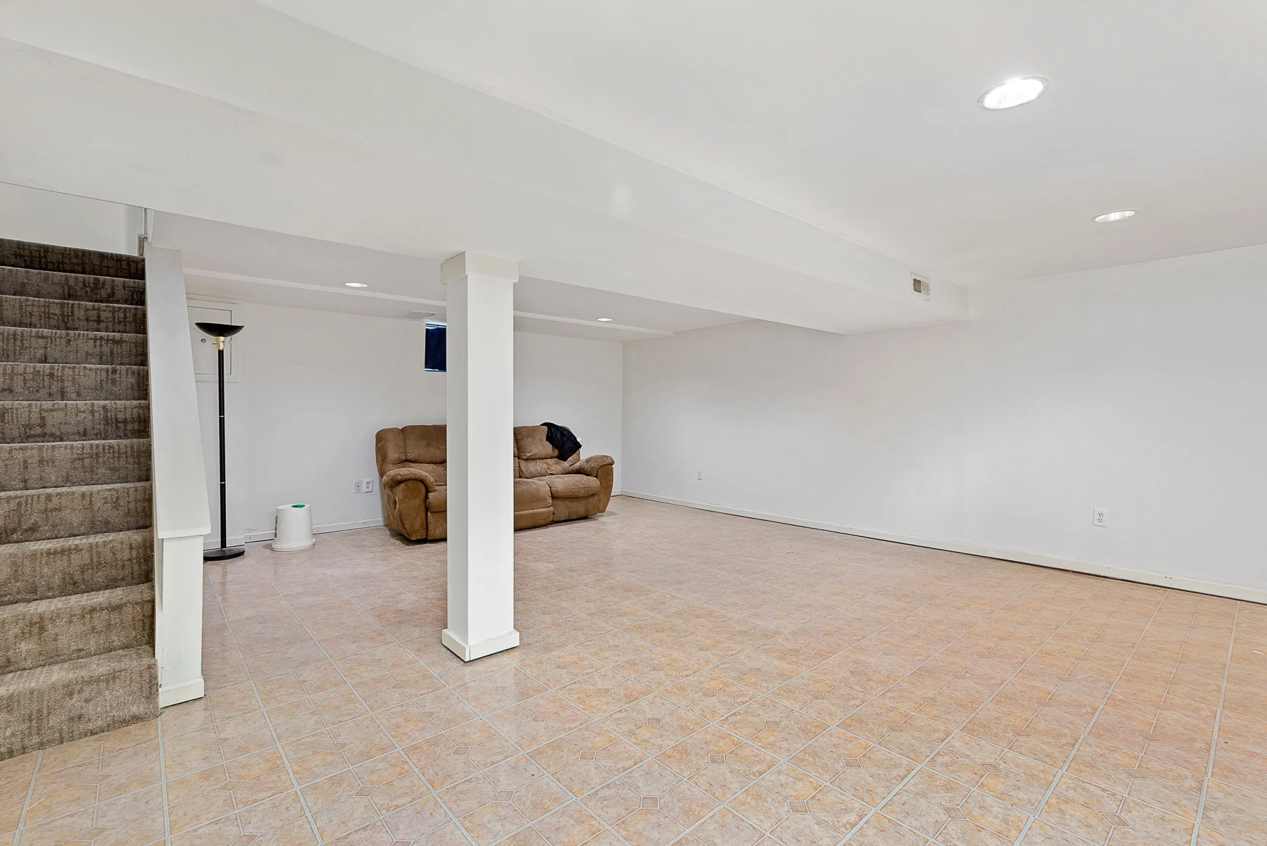 6713 East 134th Terrace - Web-222.JPG