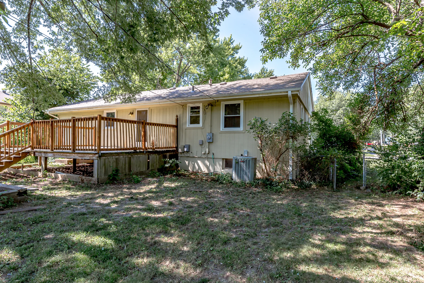 6713 East 134th Terrace - Web-226.JPG