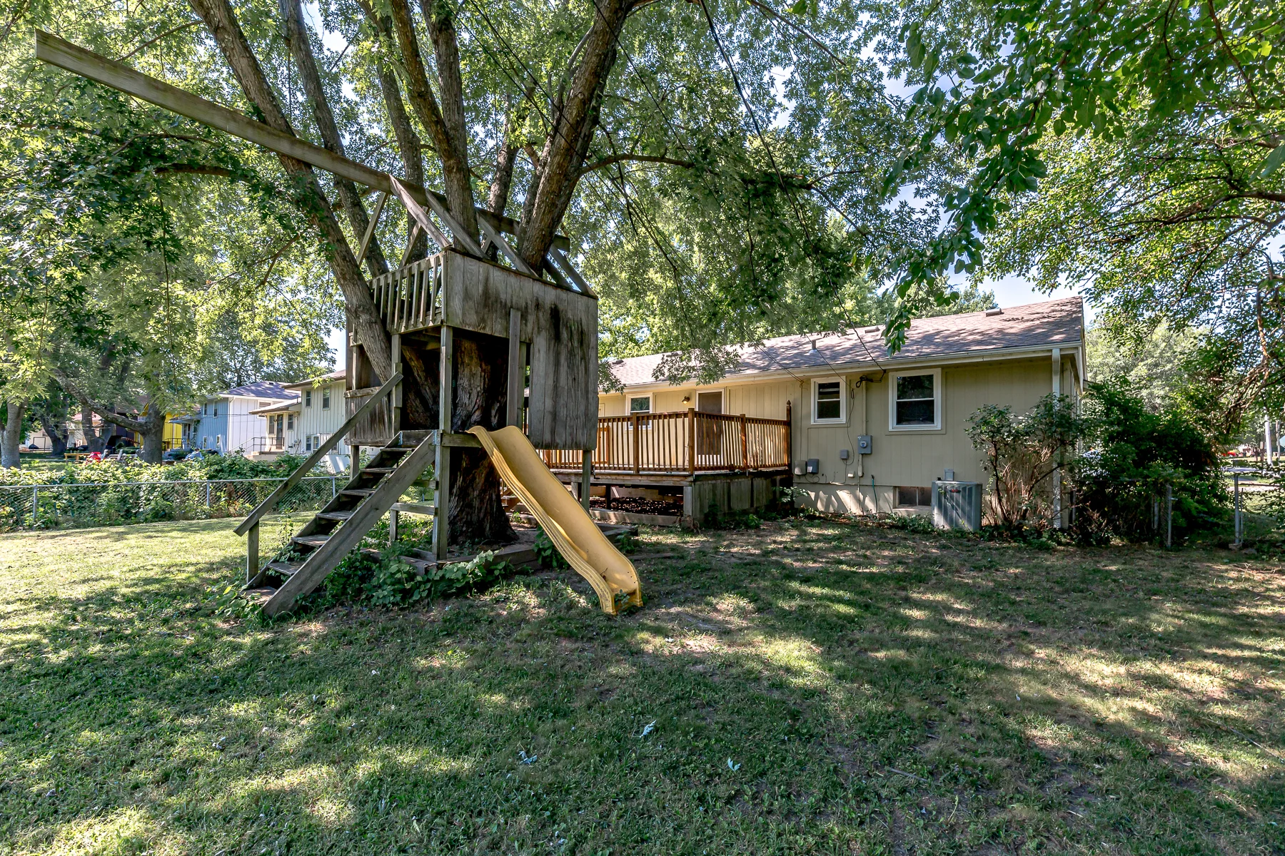 6713 East 134th Terrace - Web-227.JPG