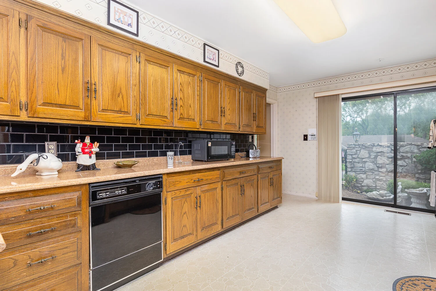 12616 Cherokee Lane - Web-109.JPG