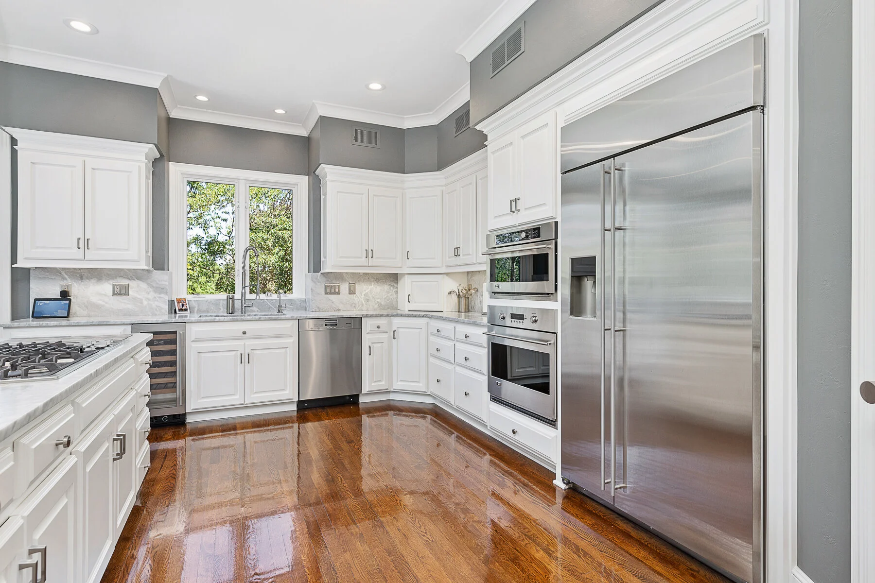 2920 W 113th St - Web-120.JPG