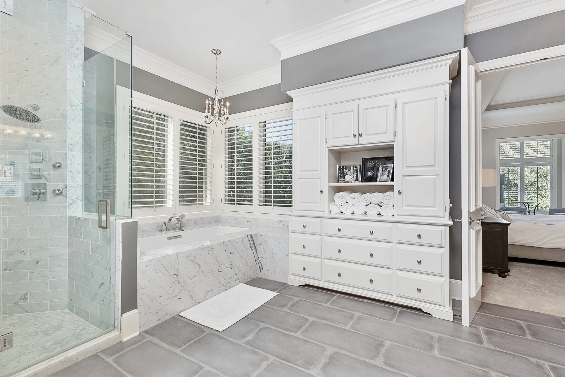 2920 W 113th St - Web-140.JPG