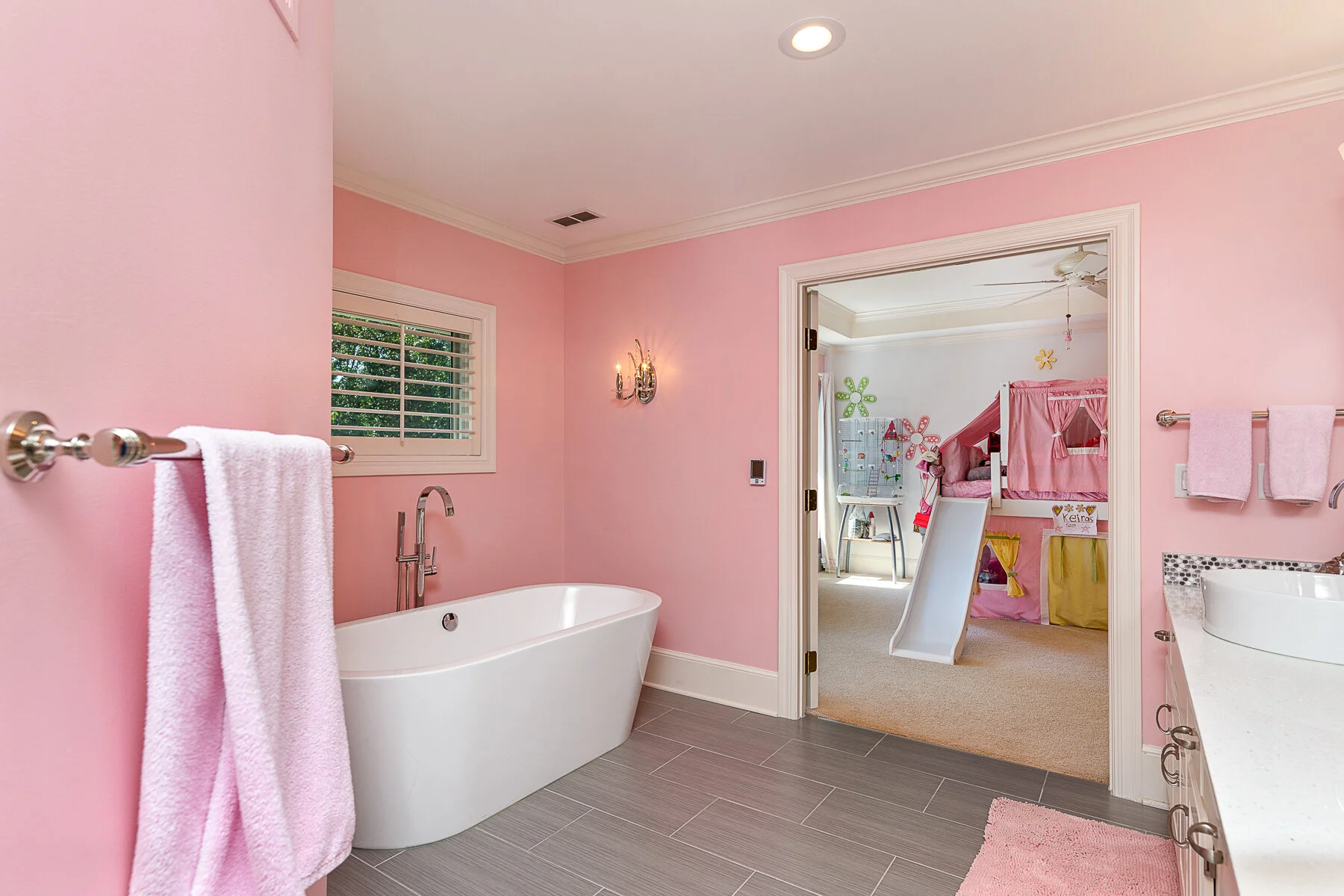 2920 W 113th St - Web-160.JPG