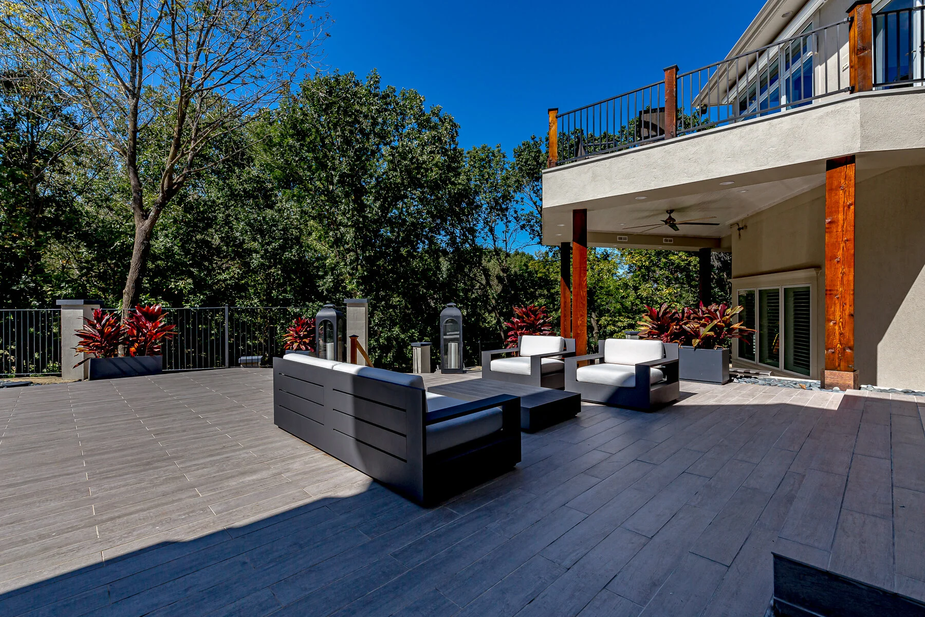 2920 W 113th St - Web-201.JPG