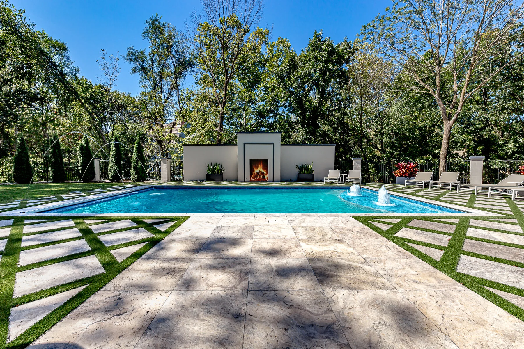 2920 W 113th St - Web-204.JPG