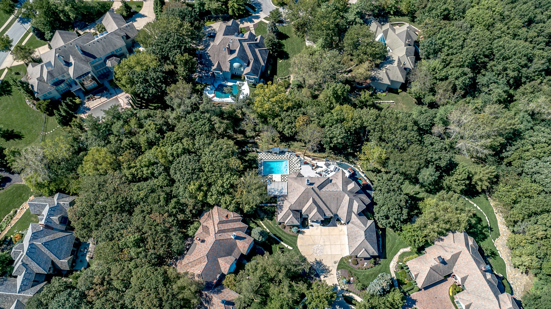 2920 W 113th St - Web-216.JPG