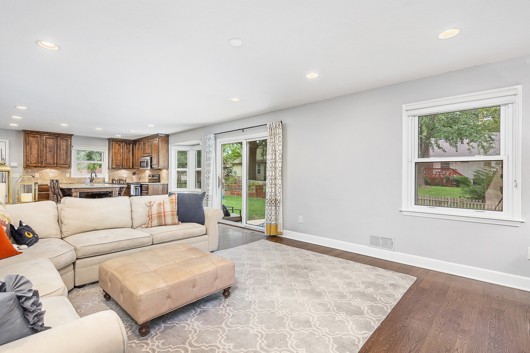 2208 W 119th Terrace - Web-205.JPG