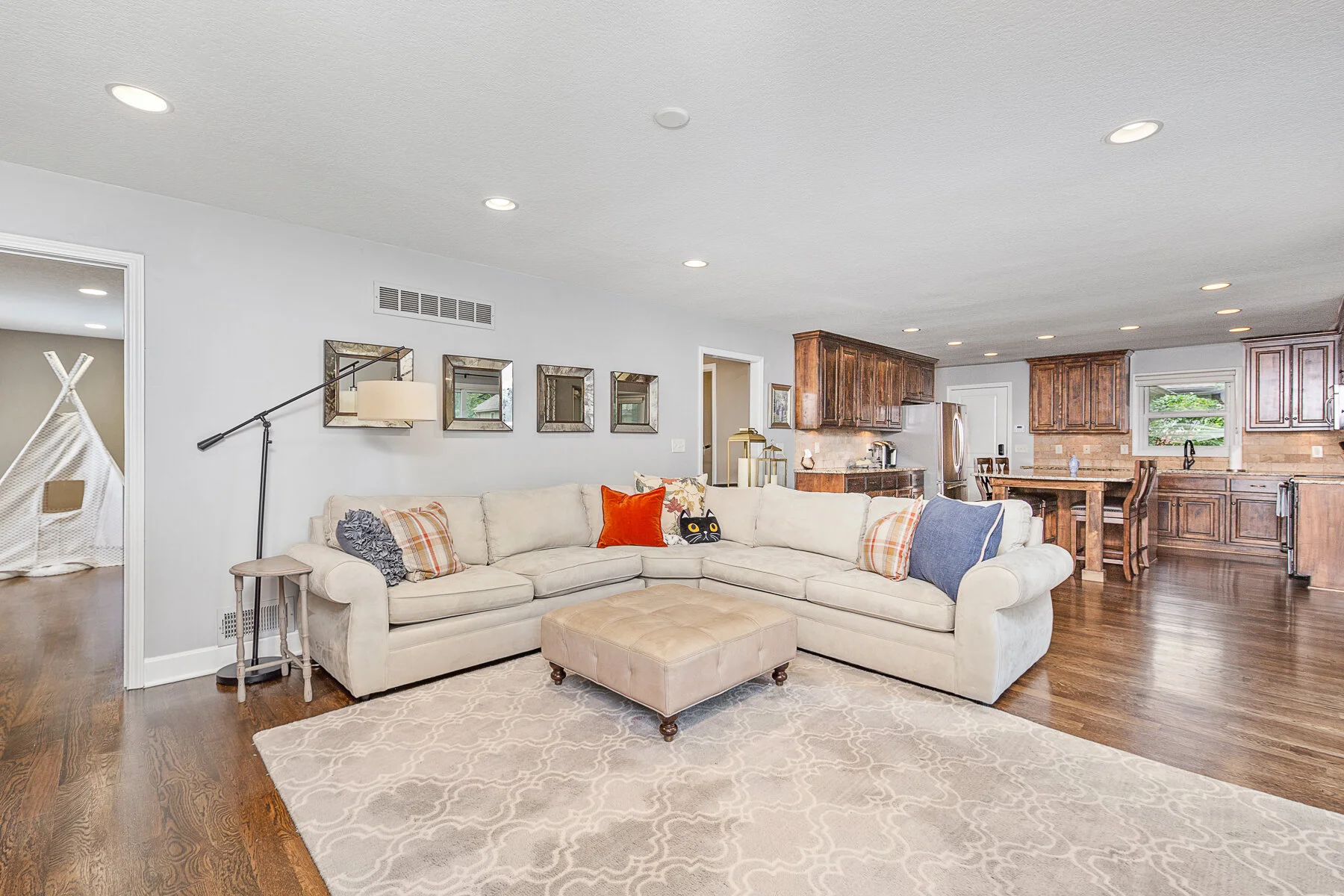 2208 W 119th Terrace - Web-206.JPG