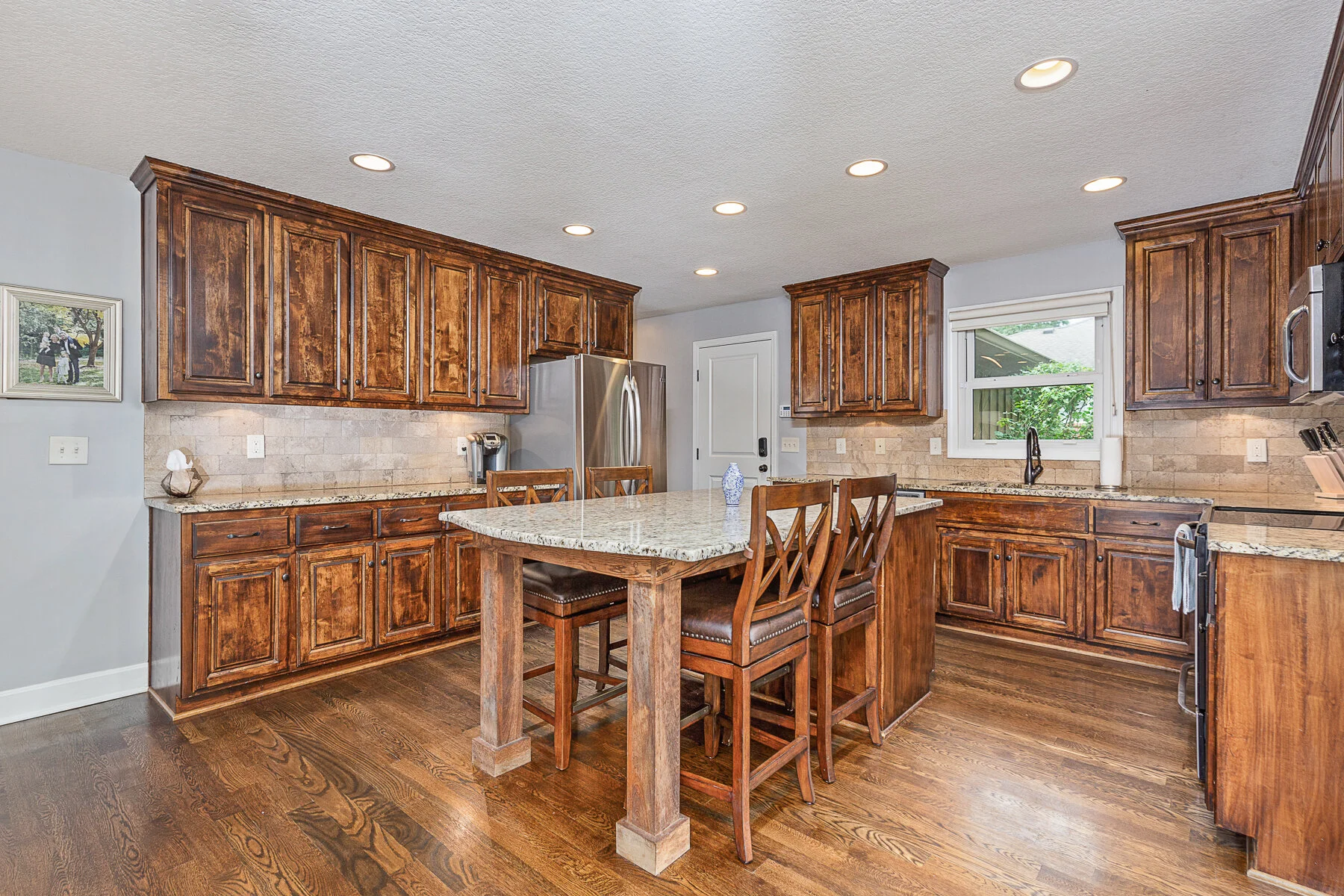 2208 W 119th Terrace - Web-207.JPG