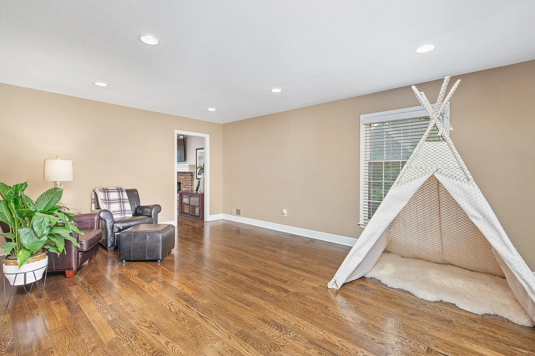 2208 W 119th Terrace - Web-217.JPG