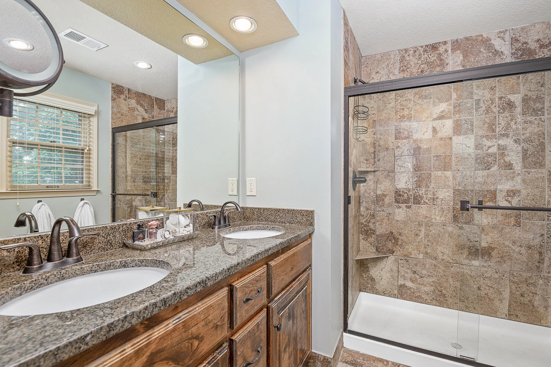 2208 W 119th Terrace - Web-230.JPG