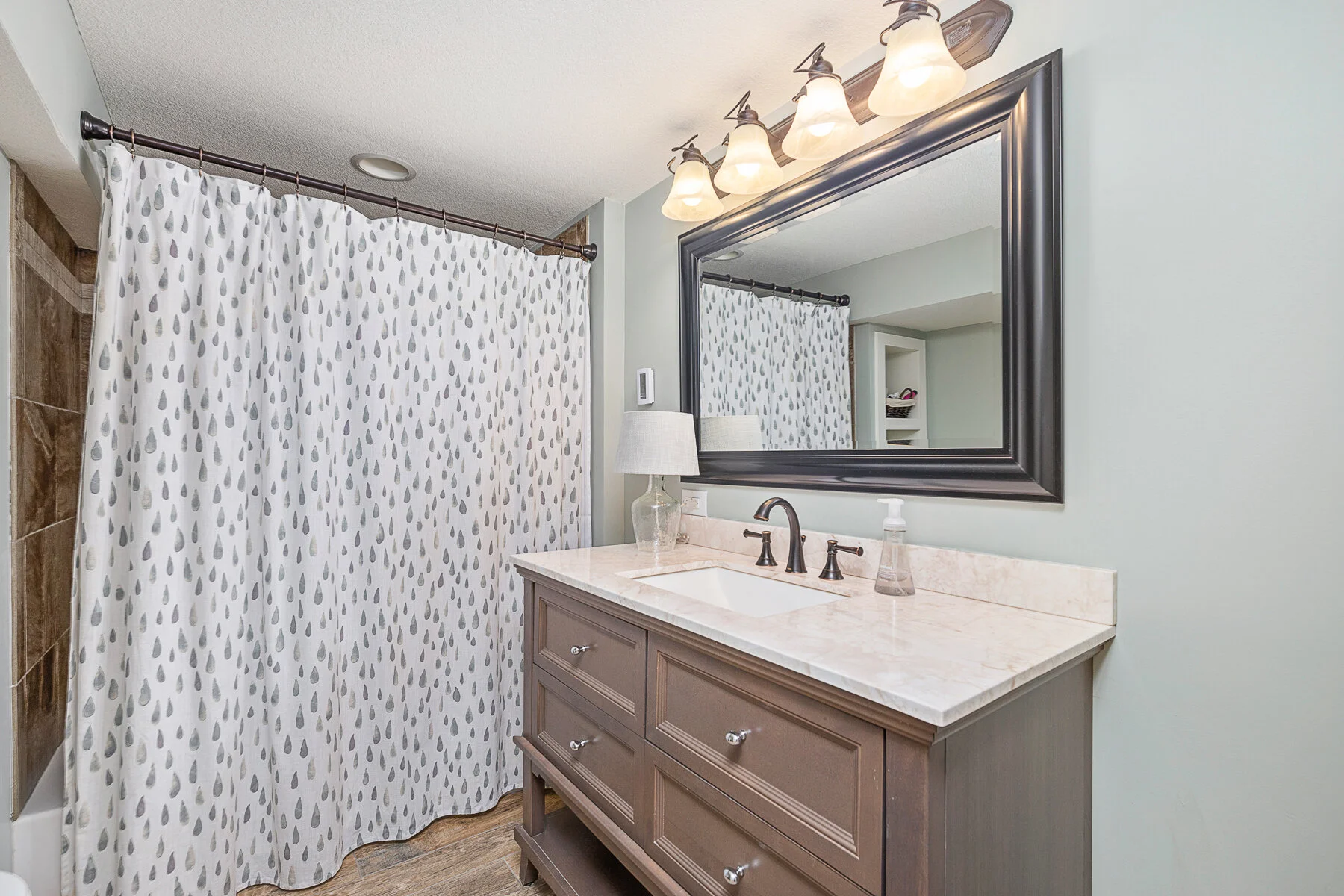 2208 W 119th Terrace - Web-235.JPG