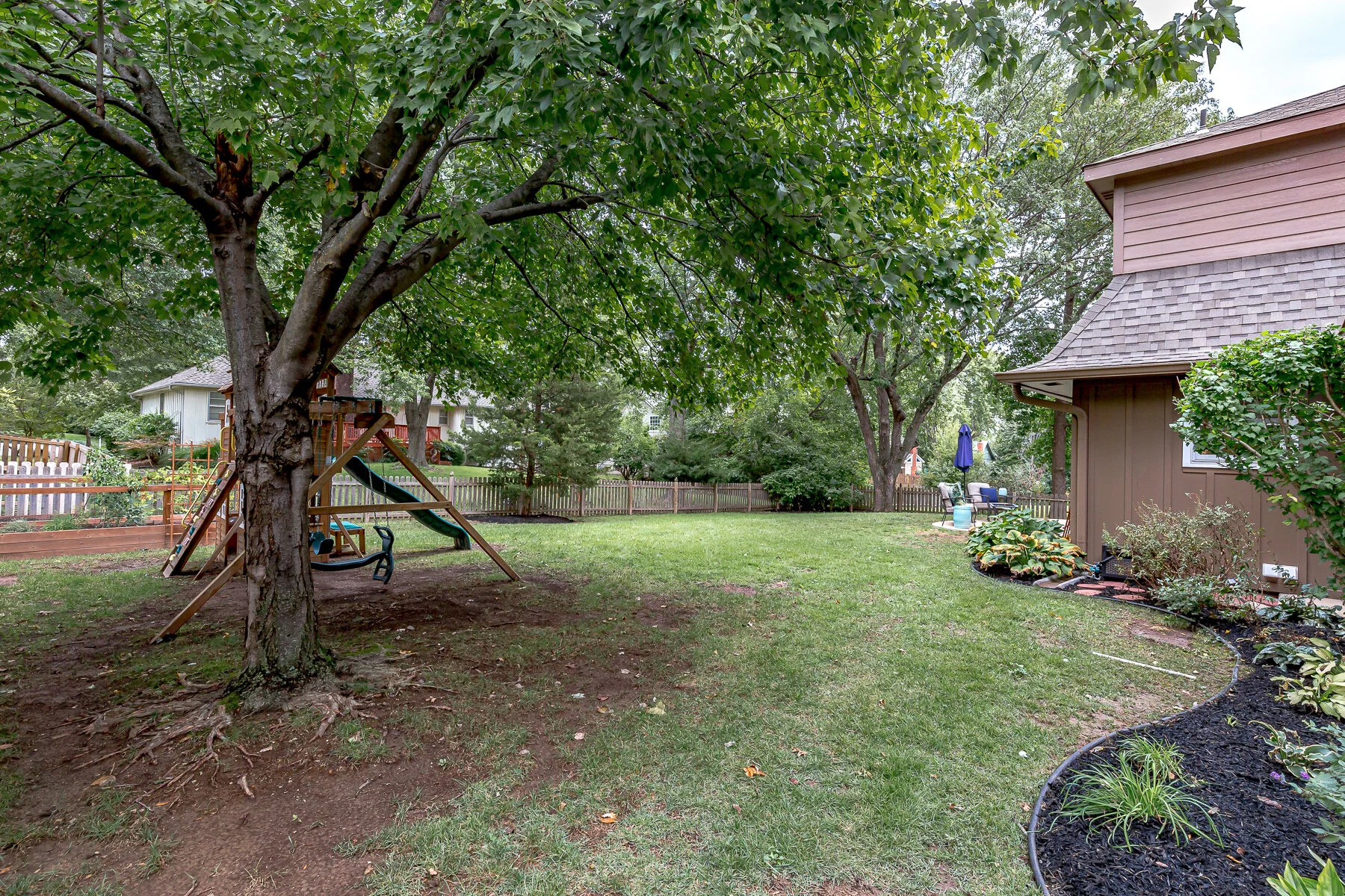 2208 W 119th Terrace - Web-239.JPG