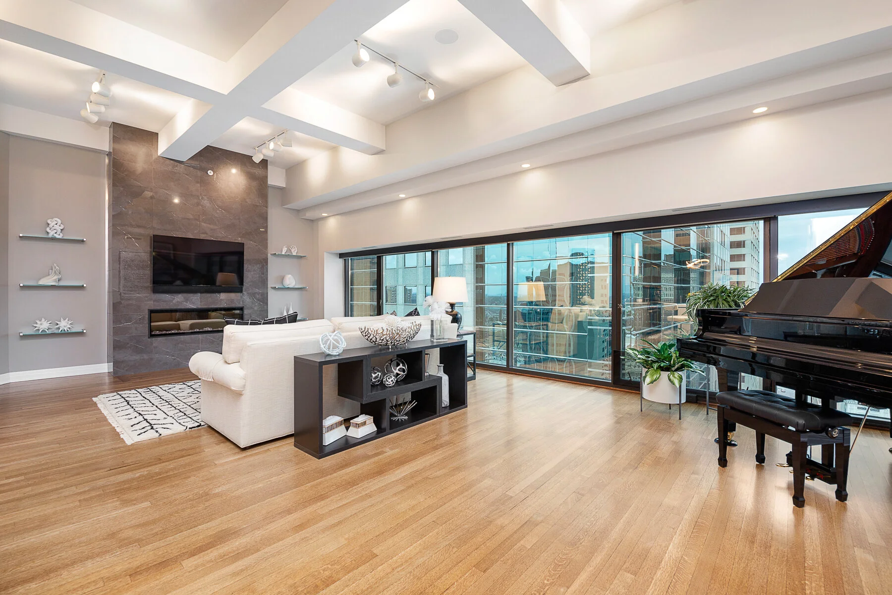 1101 Walnut St Unit 1806 - Web-306.JPG