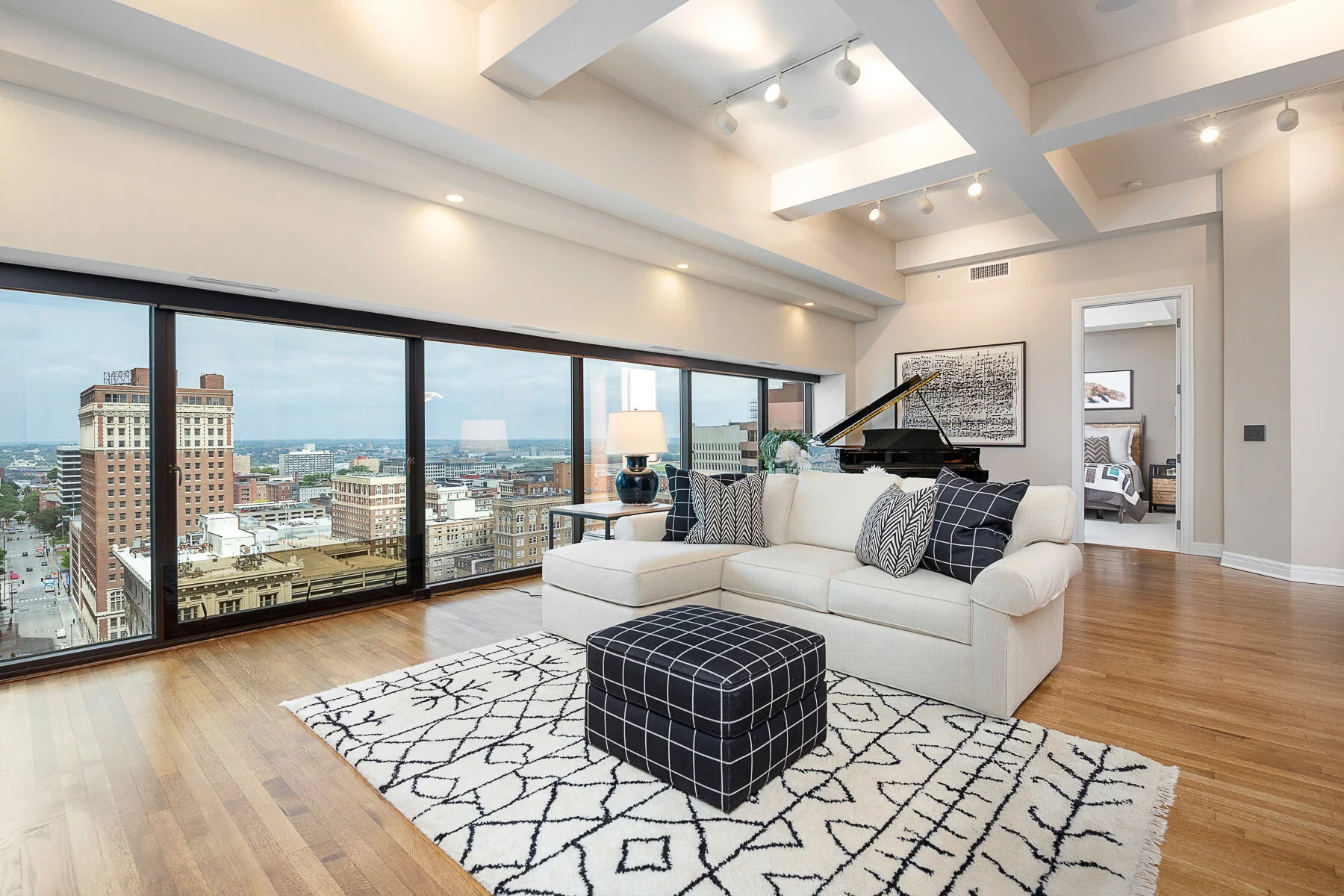 1101 Walnut St Unit 1806 - Web-307.JPG