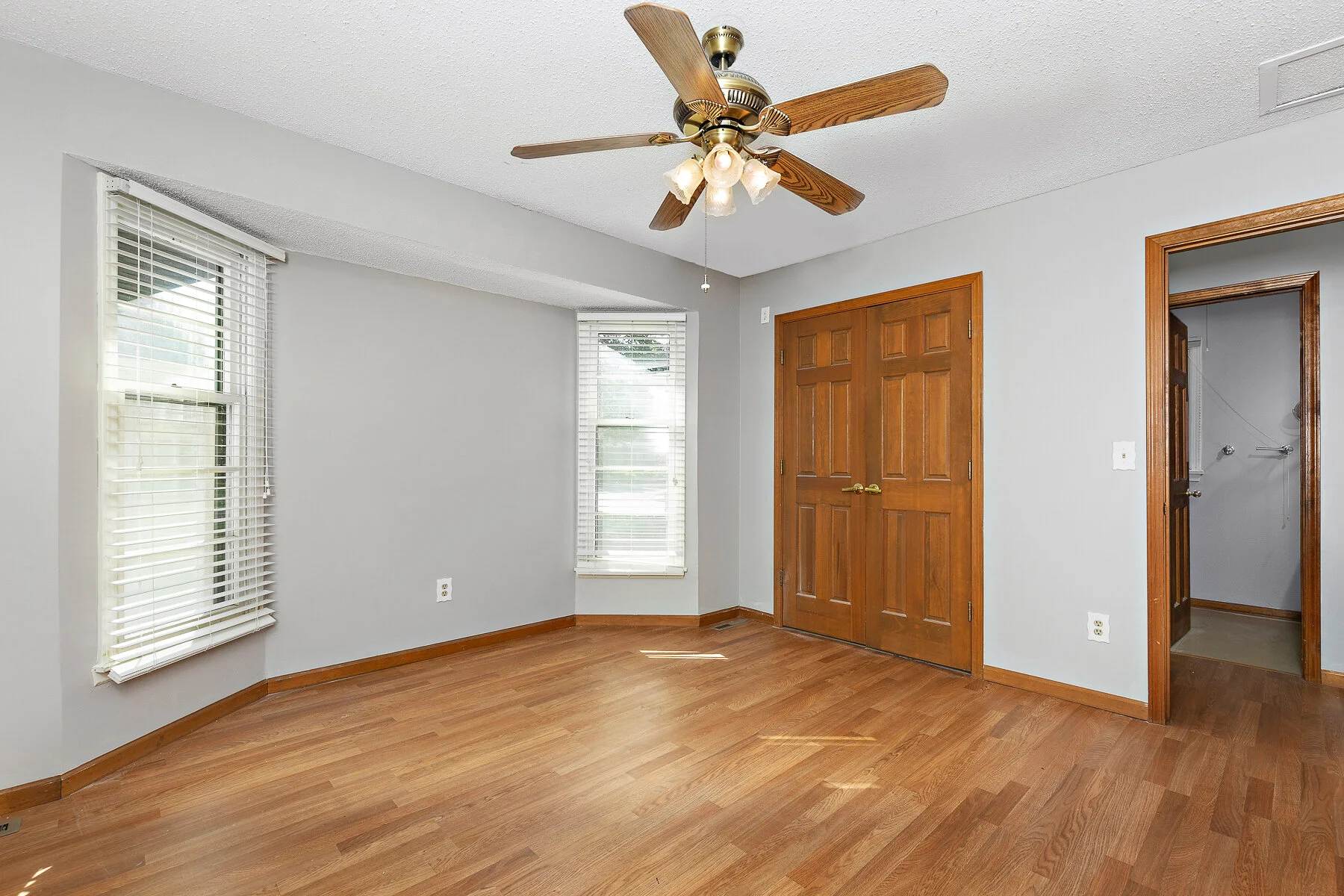 6225 MULLEN ROAD - Web-212.JPG