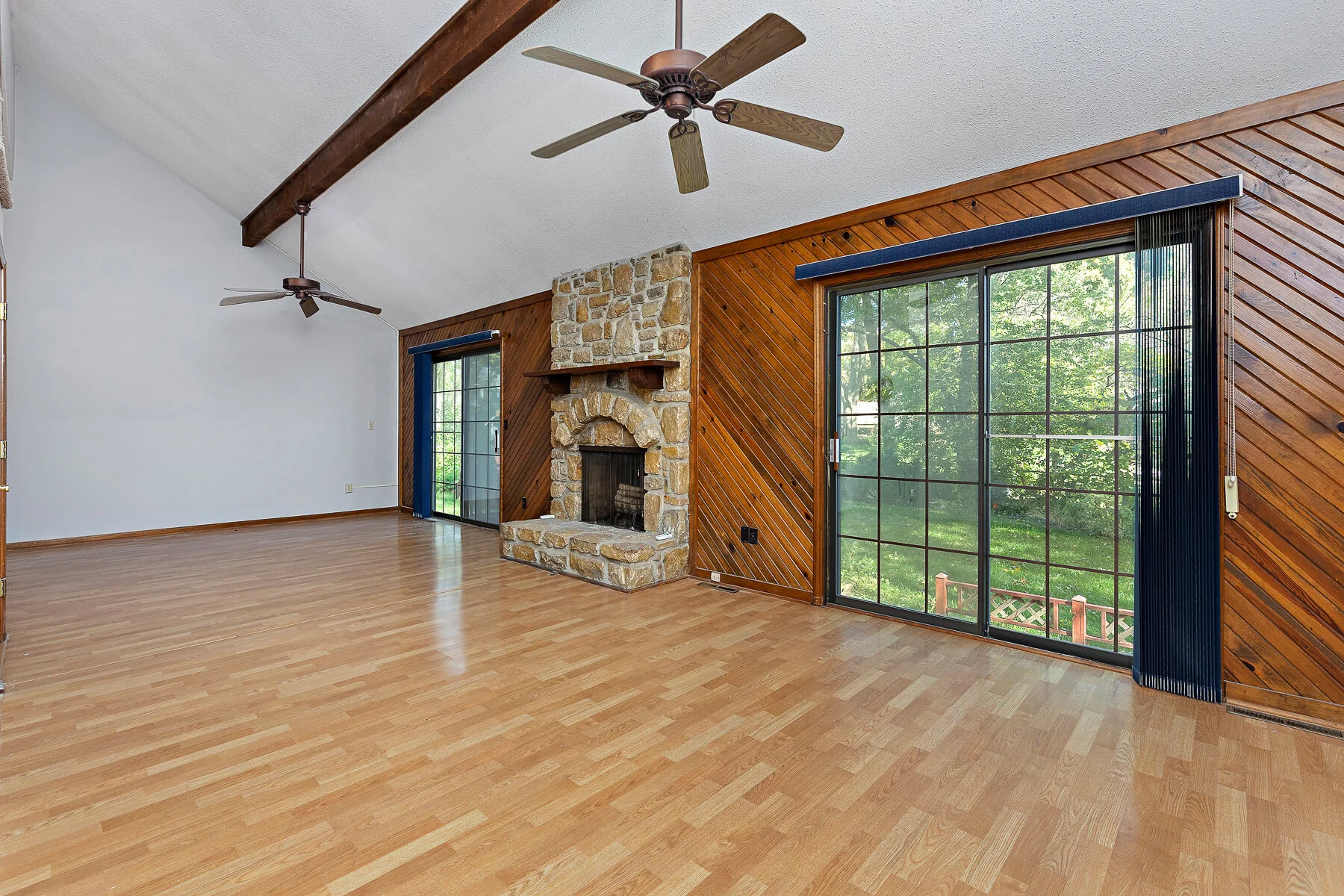 6225 MULLEN ROAD - Web-216.JPG