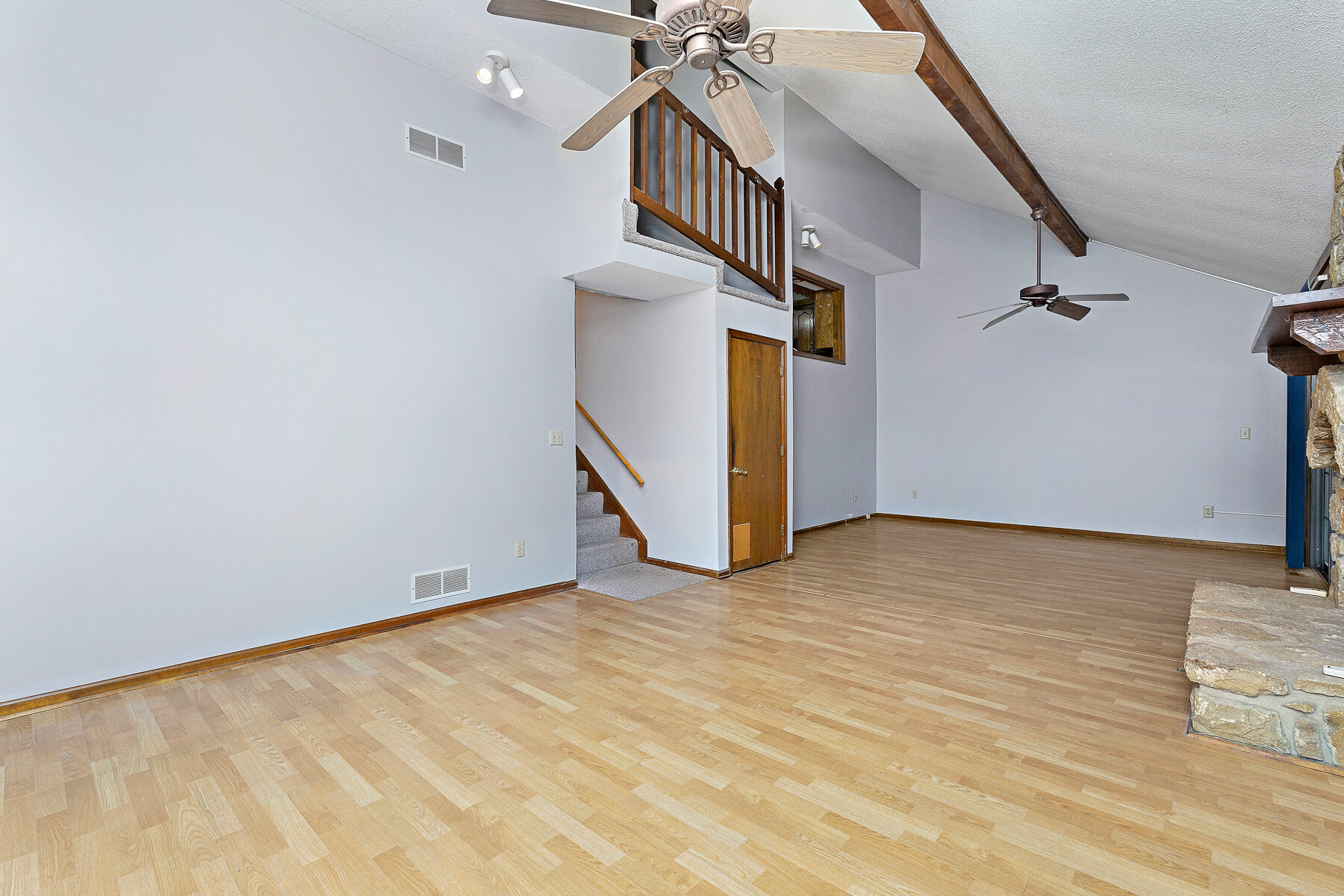 6225 MULLEN ROAD - Web-217.JPG
