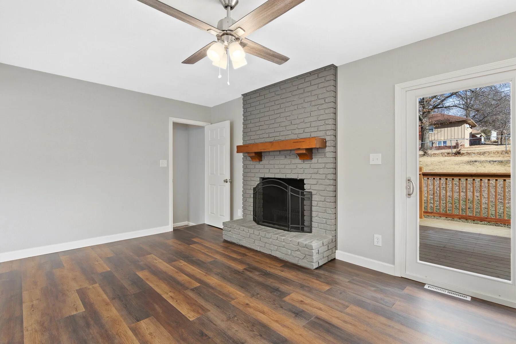 10817 Bellaire Ave - Final-111.JPG