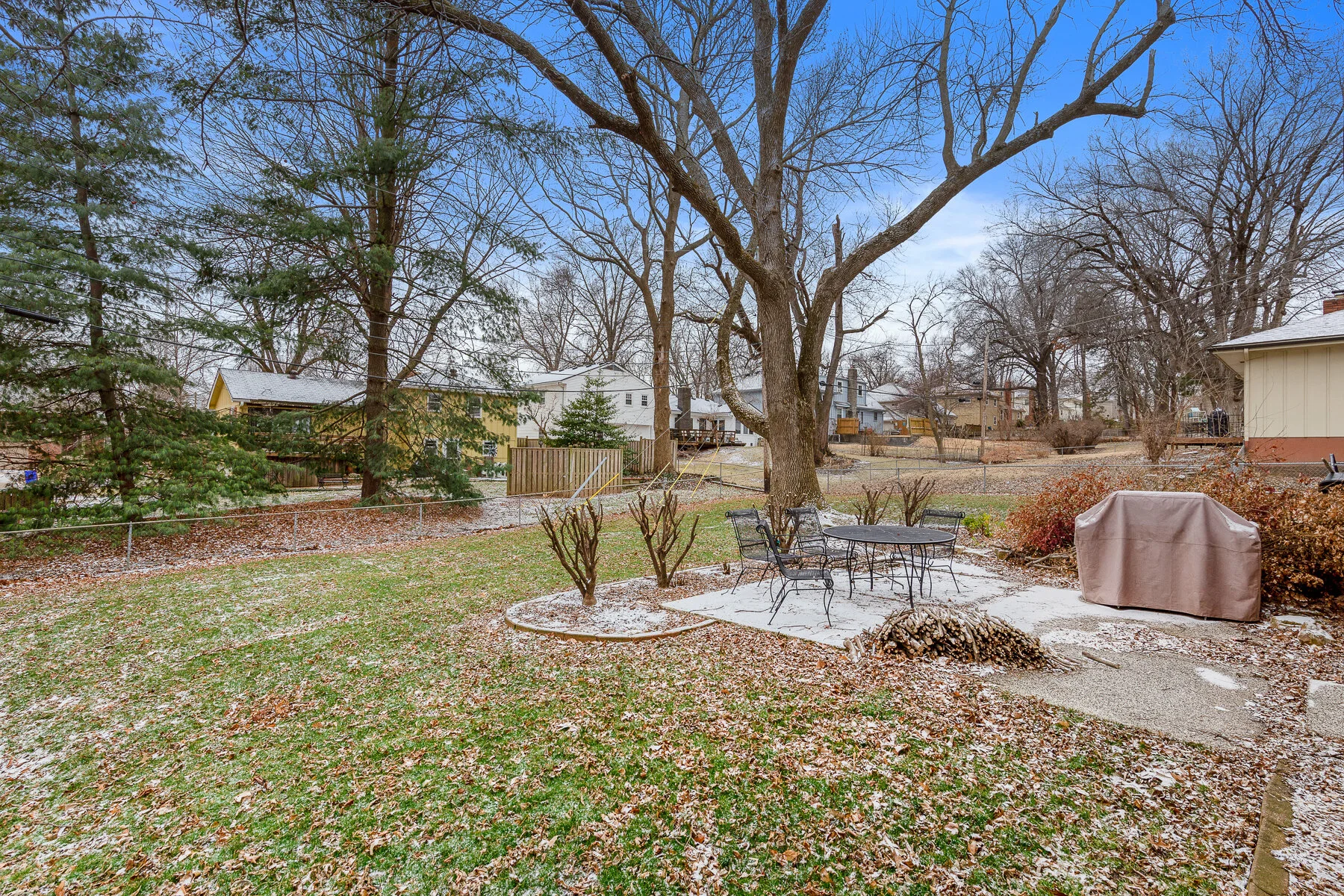 8409 West 90th Street - Web-132.JPG