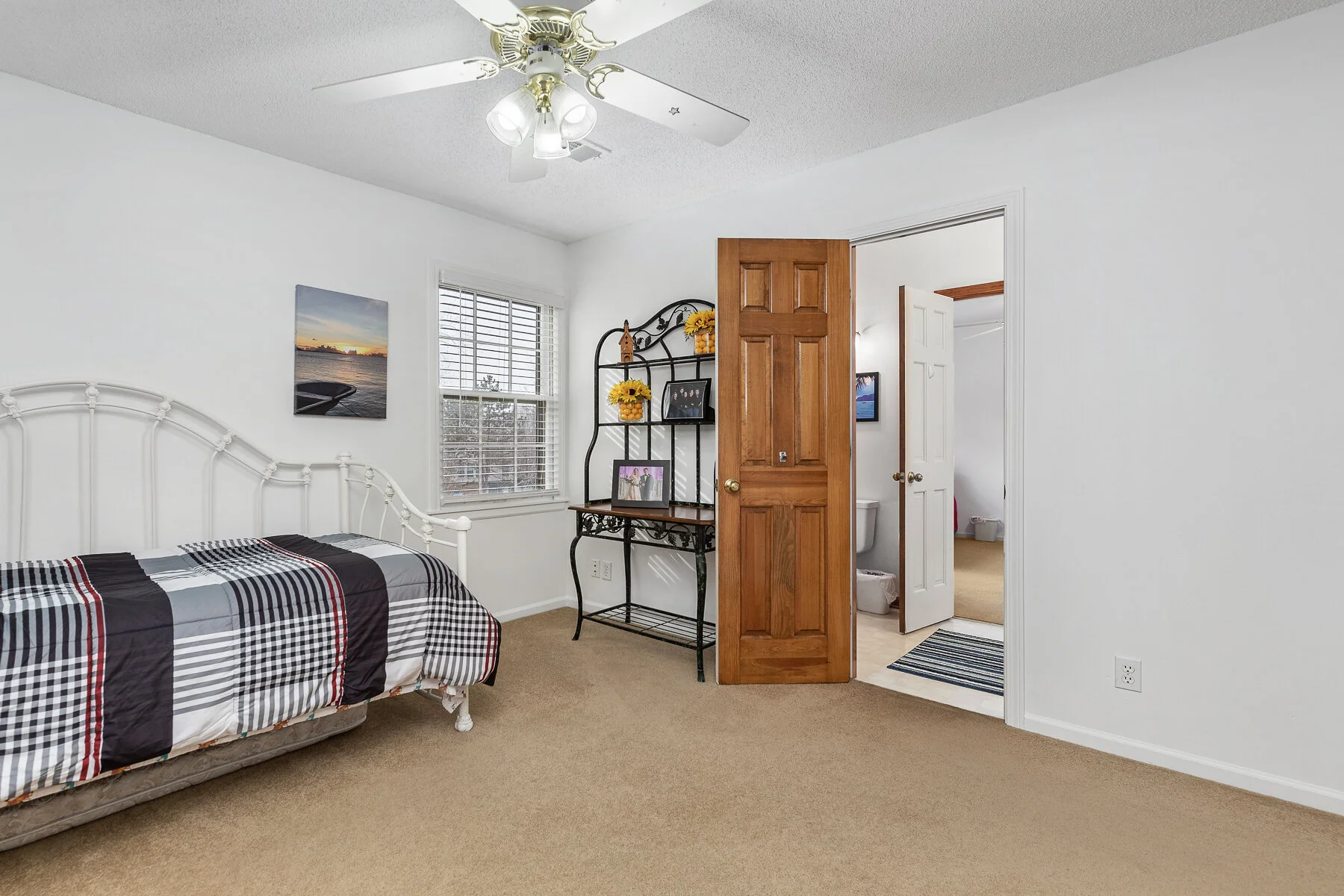 13024 ASH STREET - Web-123.JPG