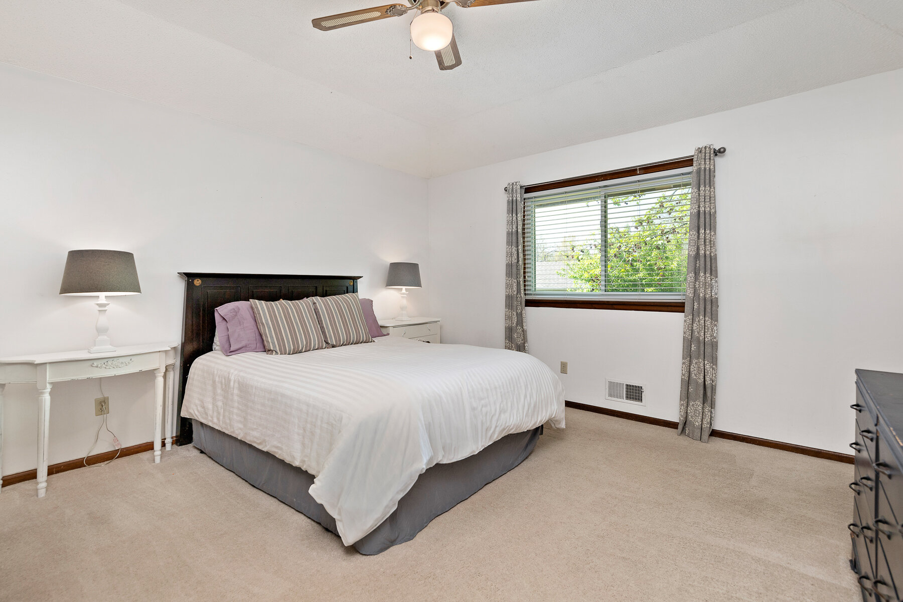 3506 NE Grant St - Web-120.jpg