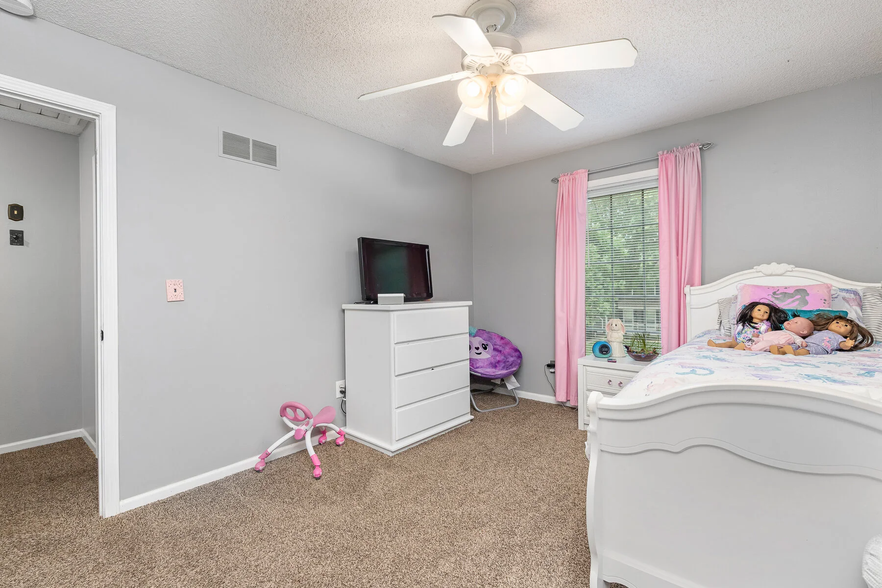 8815 West 118th Terrace - Web-126.jpg