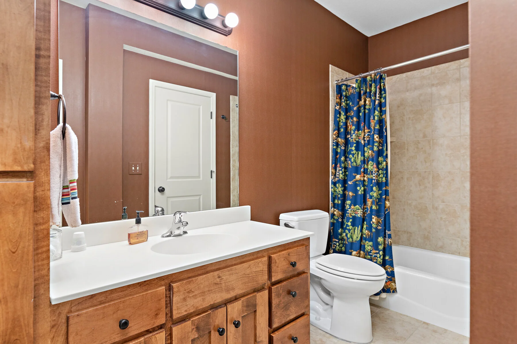 10518 West 142nd Terrace - Web-150.JPG