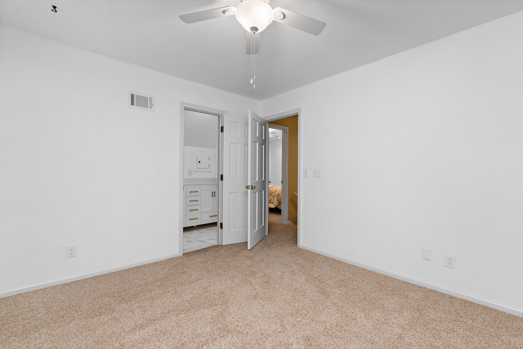 12306 Wenonga Lane - Web-131.JPG