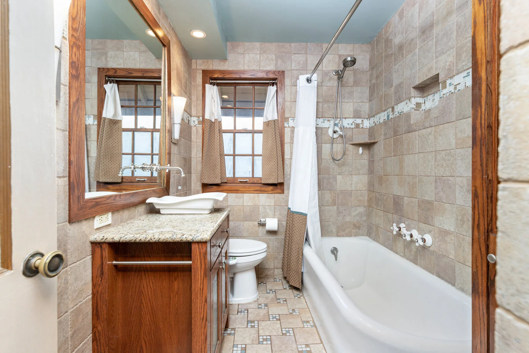 5846 Harrison Street - Web-121.JPG