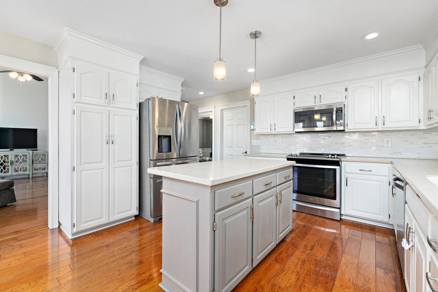 4337 SW Sapelo Dr - Web-113.JPG