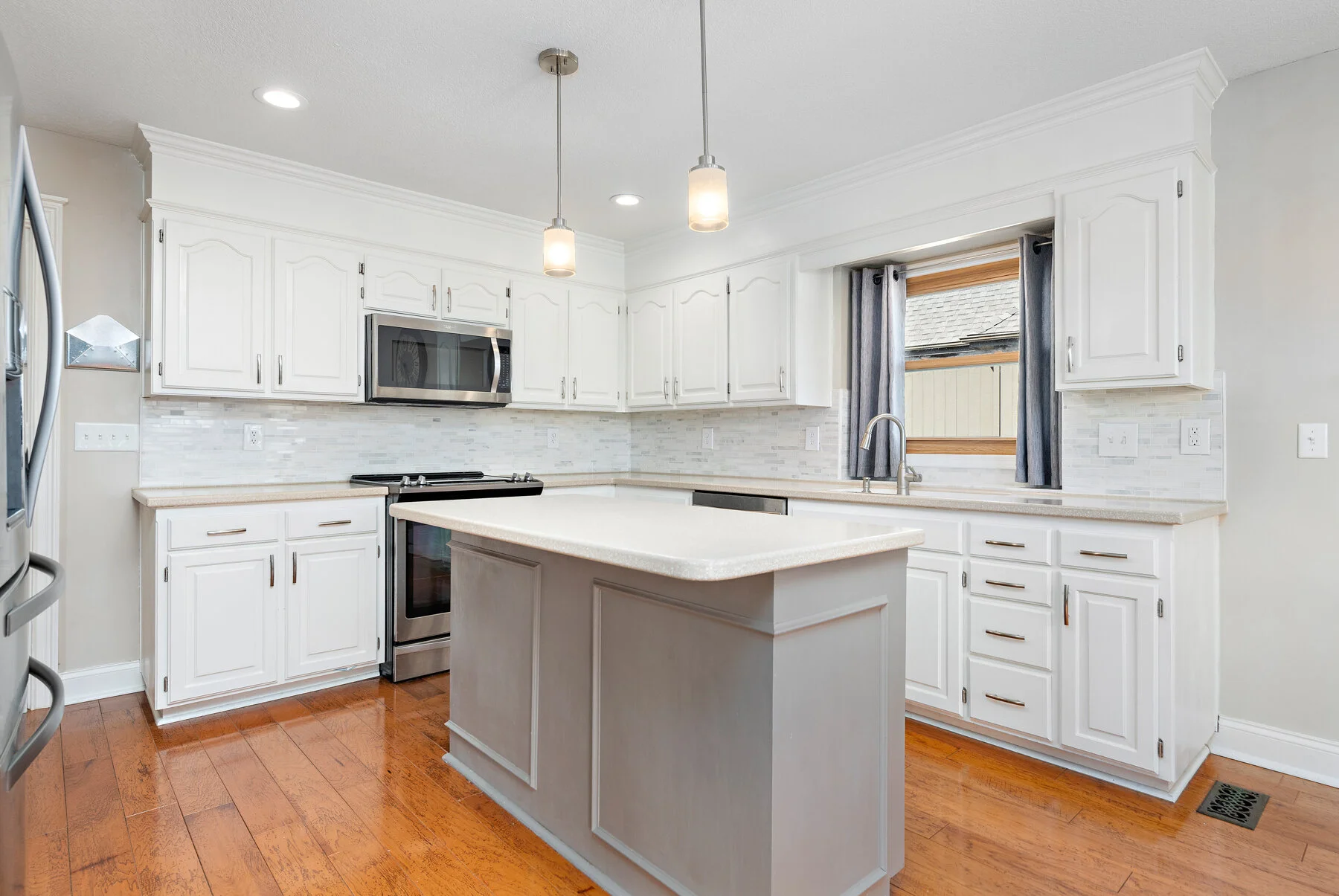 4337 SW Sapelo Dr - Web-114.JPG