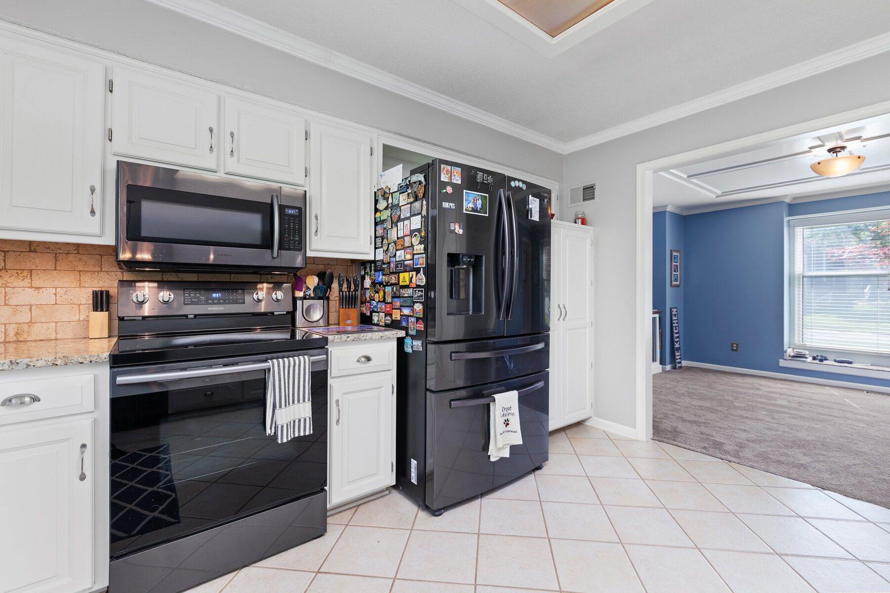 15602 W 81ST STREET - Web-116.JPG