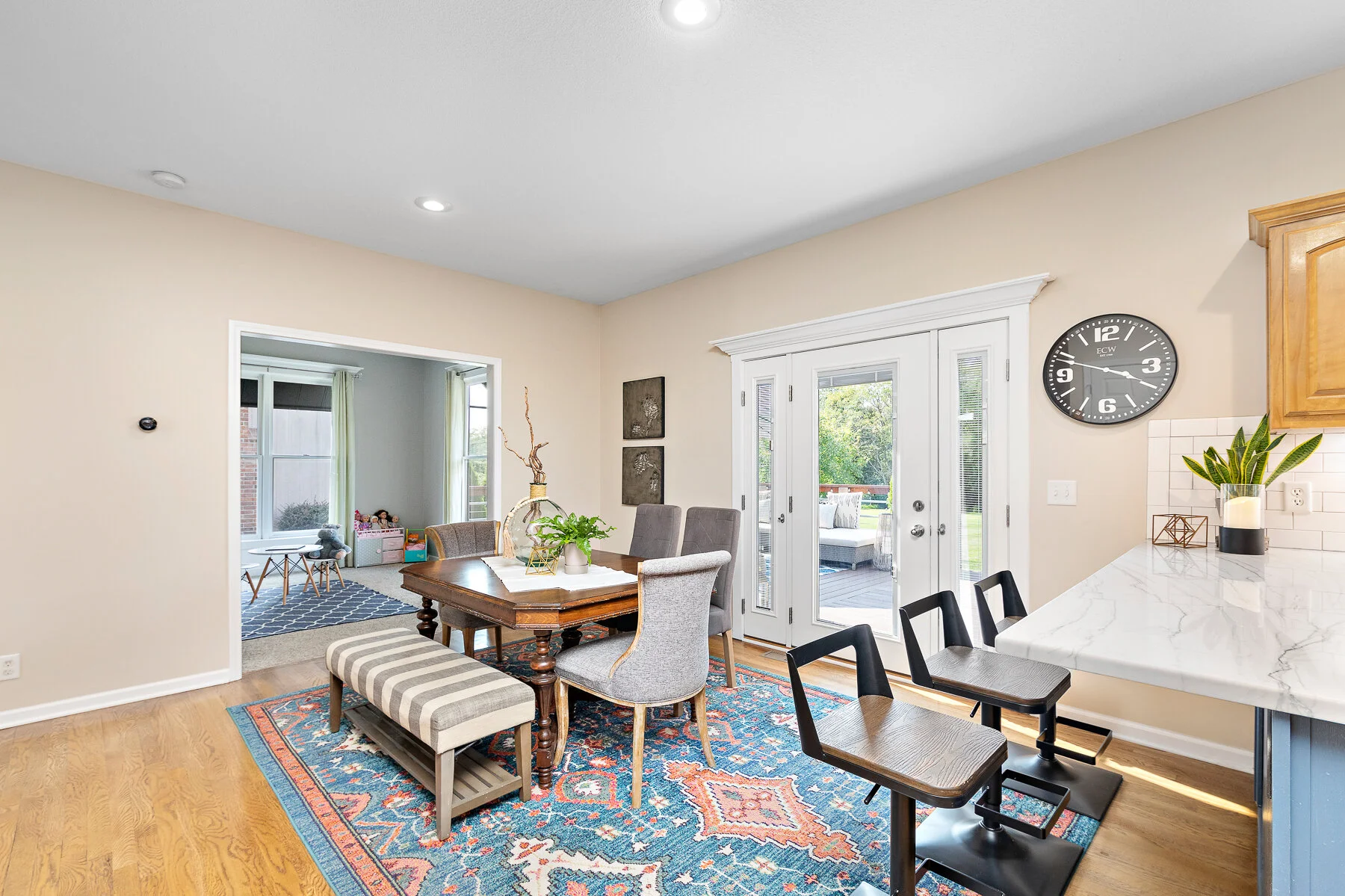1200 SW Summit Hill Dr - Web-120.JPG