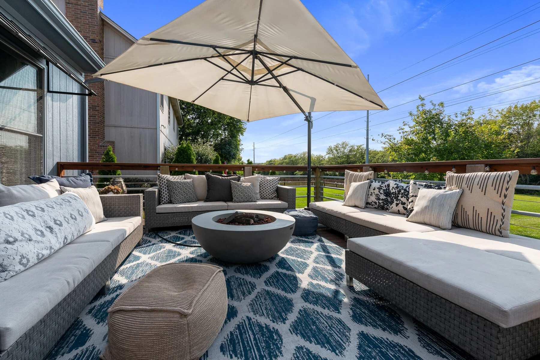 1200 SW Summit Hill Dr - Web-157.JPG