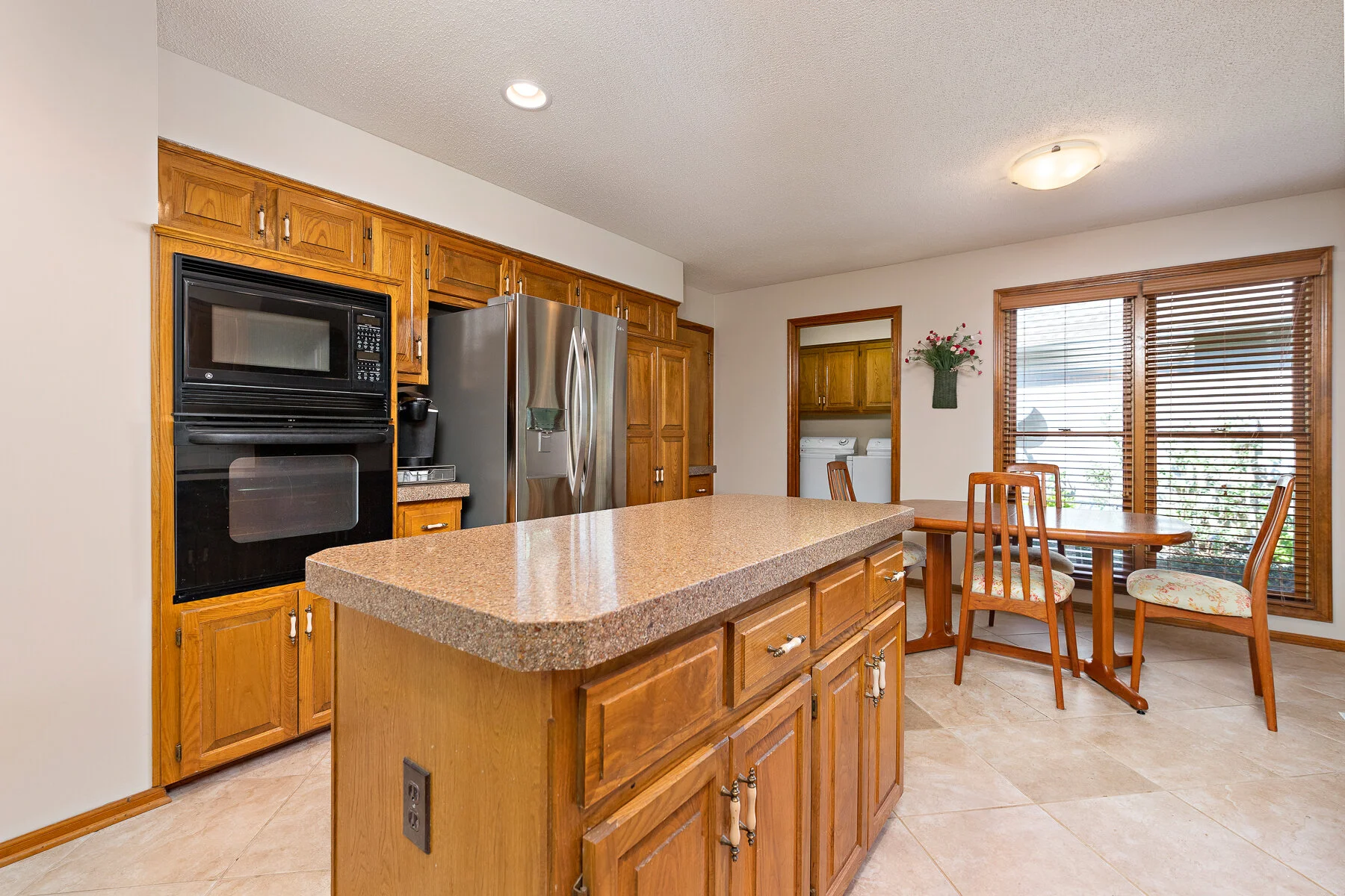 6424 W 125TH STREET - Web-114.JPG