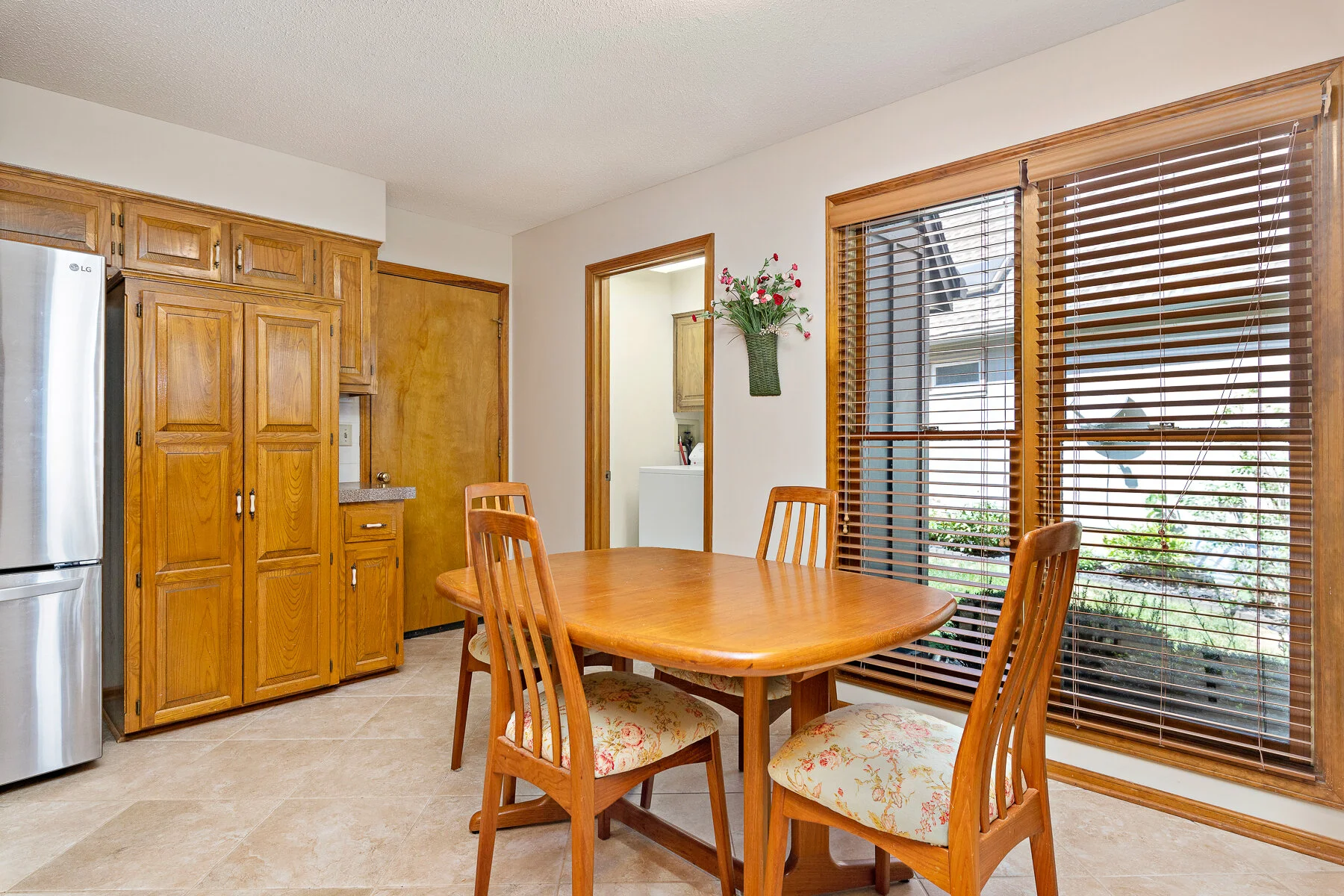 6424 W 125TH STREET - Web-119.JPG