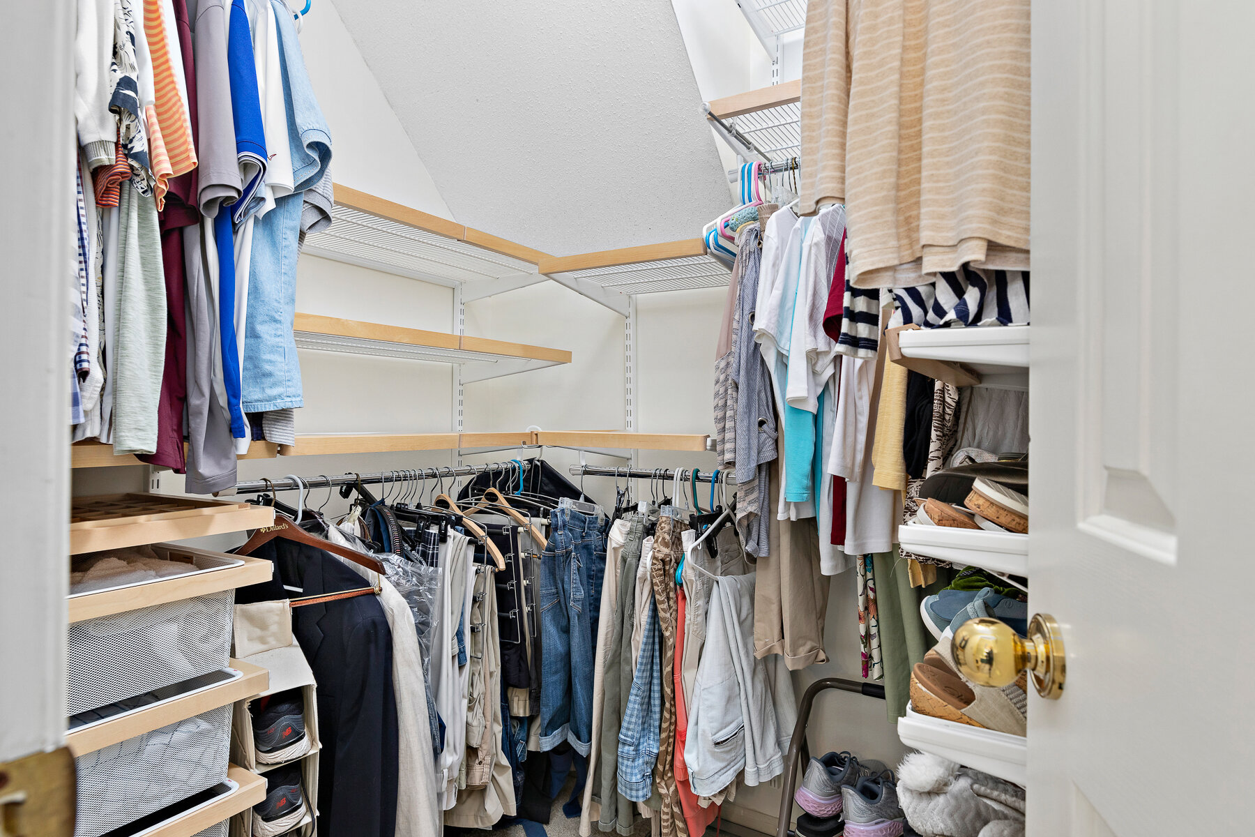 6424 W 125TH STREET - Web-125.JPG