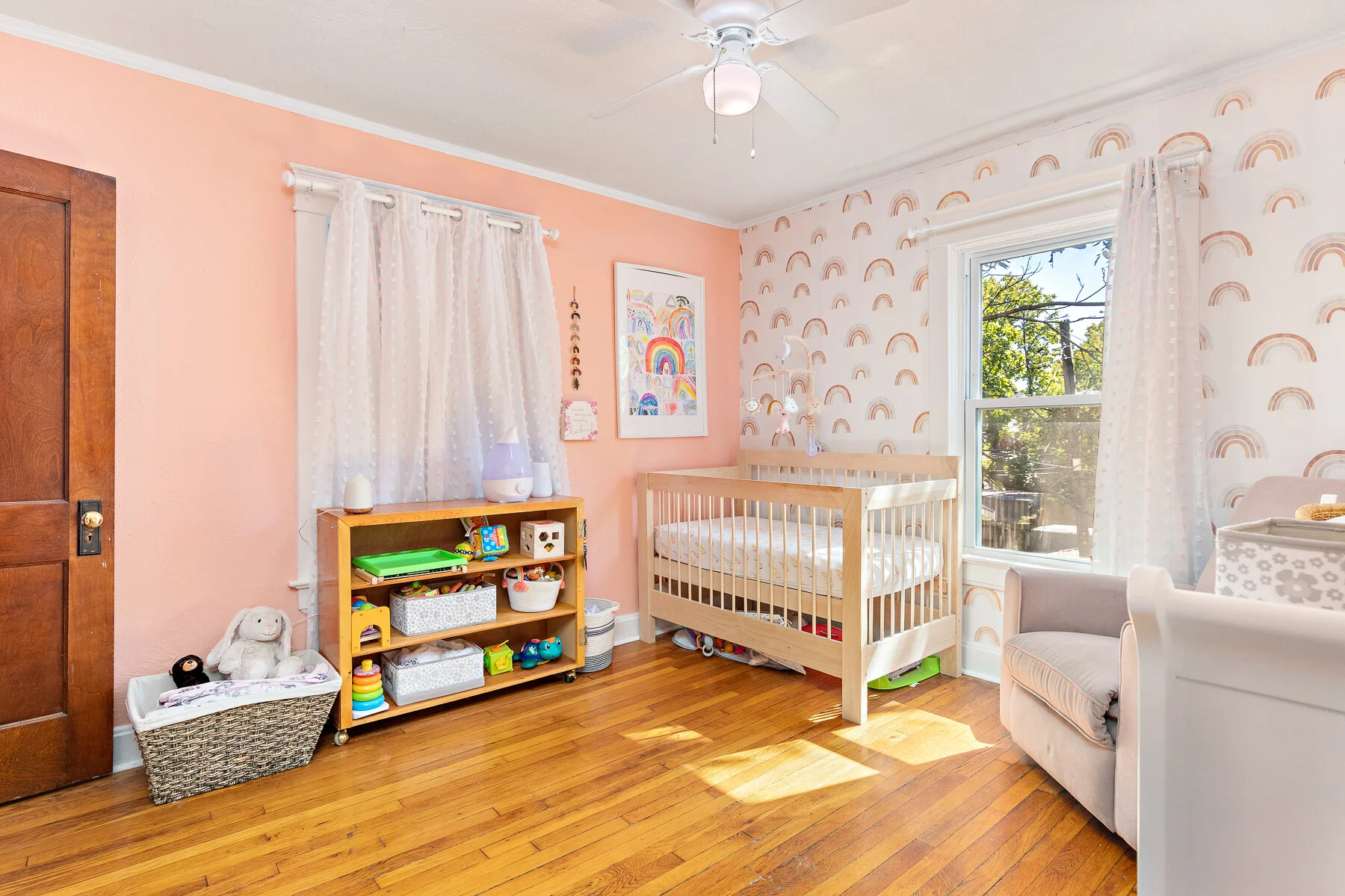 905 E 42nd St - Web-115.JPG