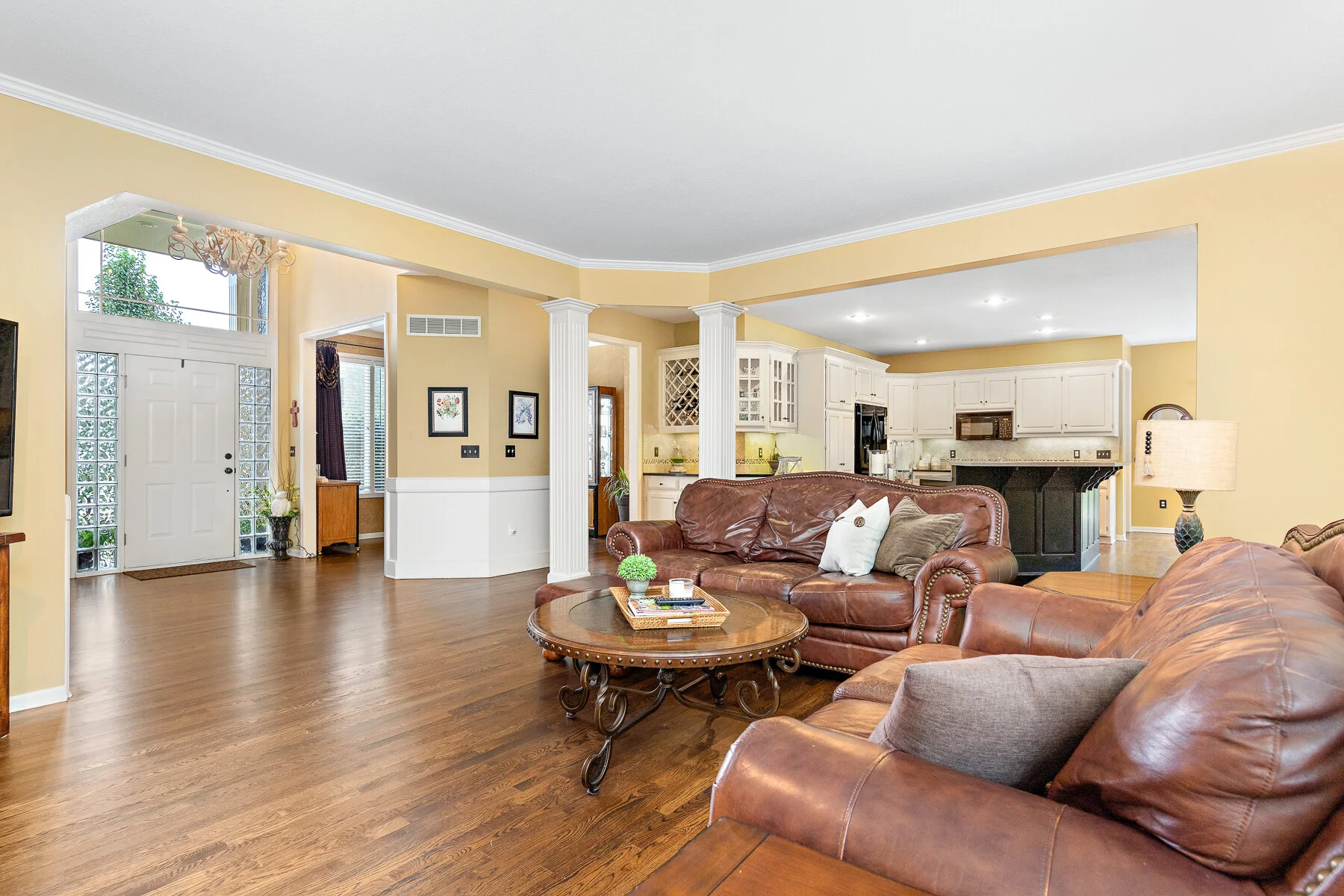 4504 West 139th Street - Web-110.JPG