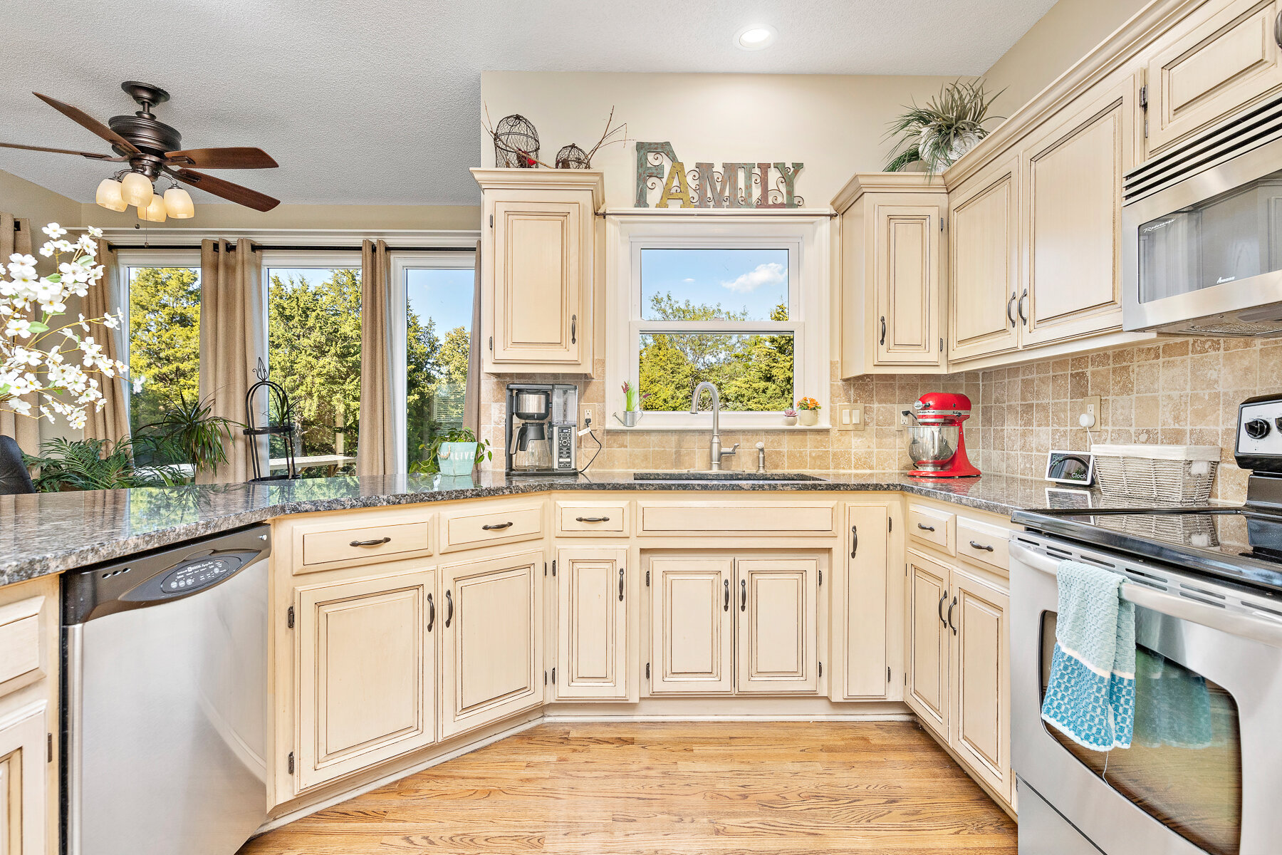 18936 West 117th Terrace - Web-116.JPG